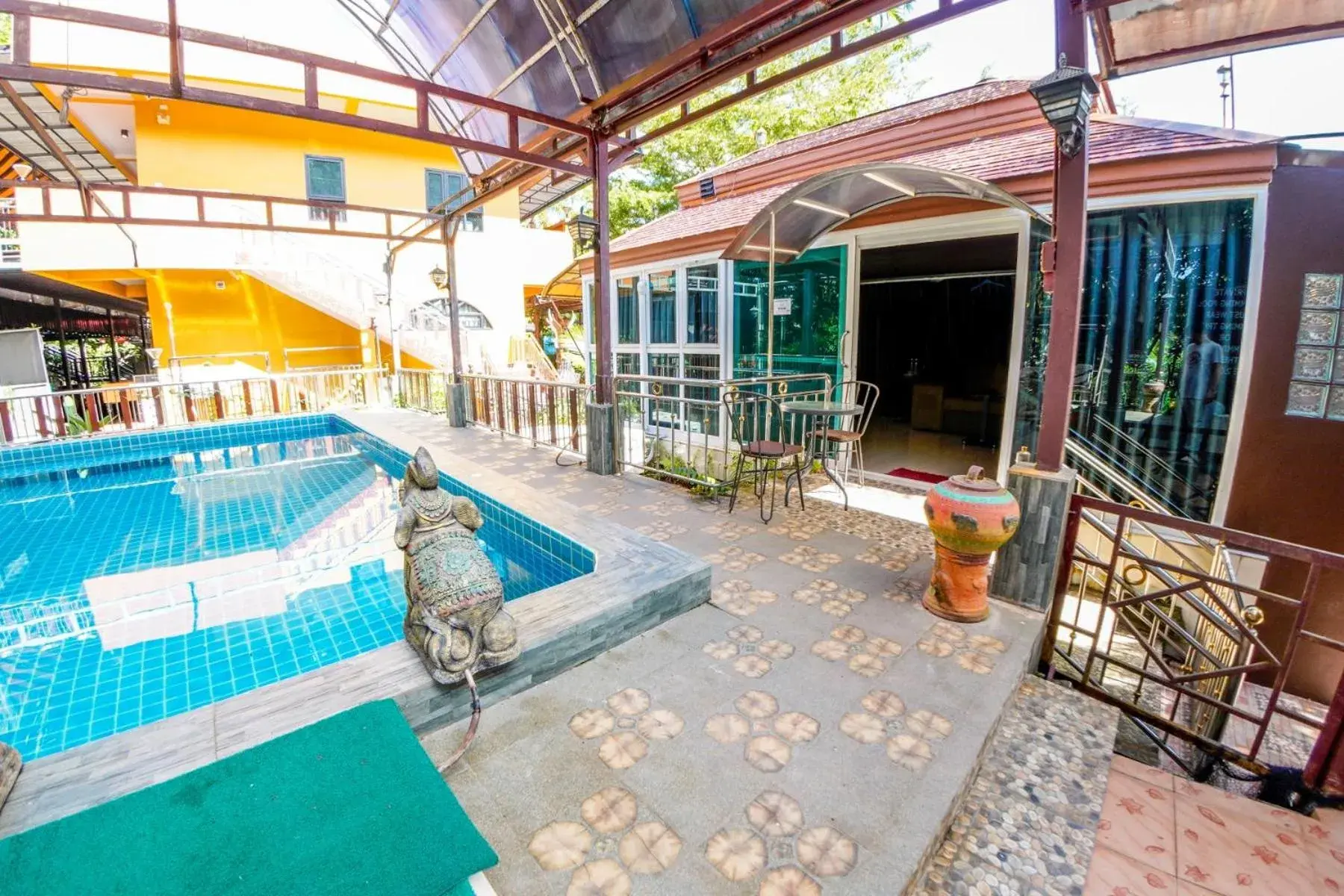Property building in Happy Garden Resort Betong Property building in Happy Garden Resort Betong