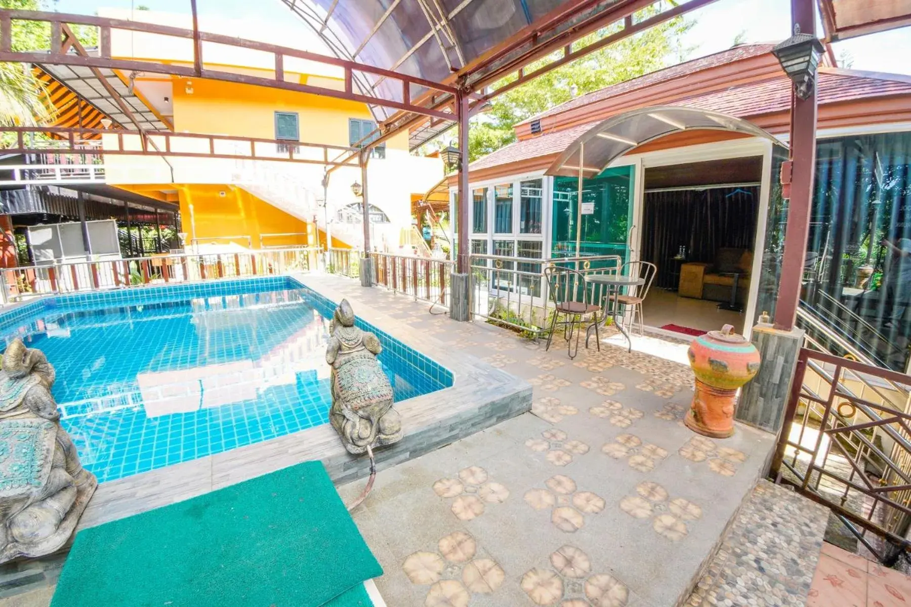 Property building in Happy Garden Resort Betong Property building in Happy Garden Resort Betong