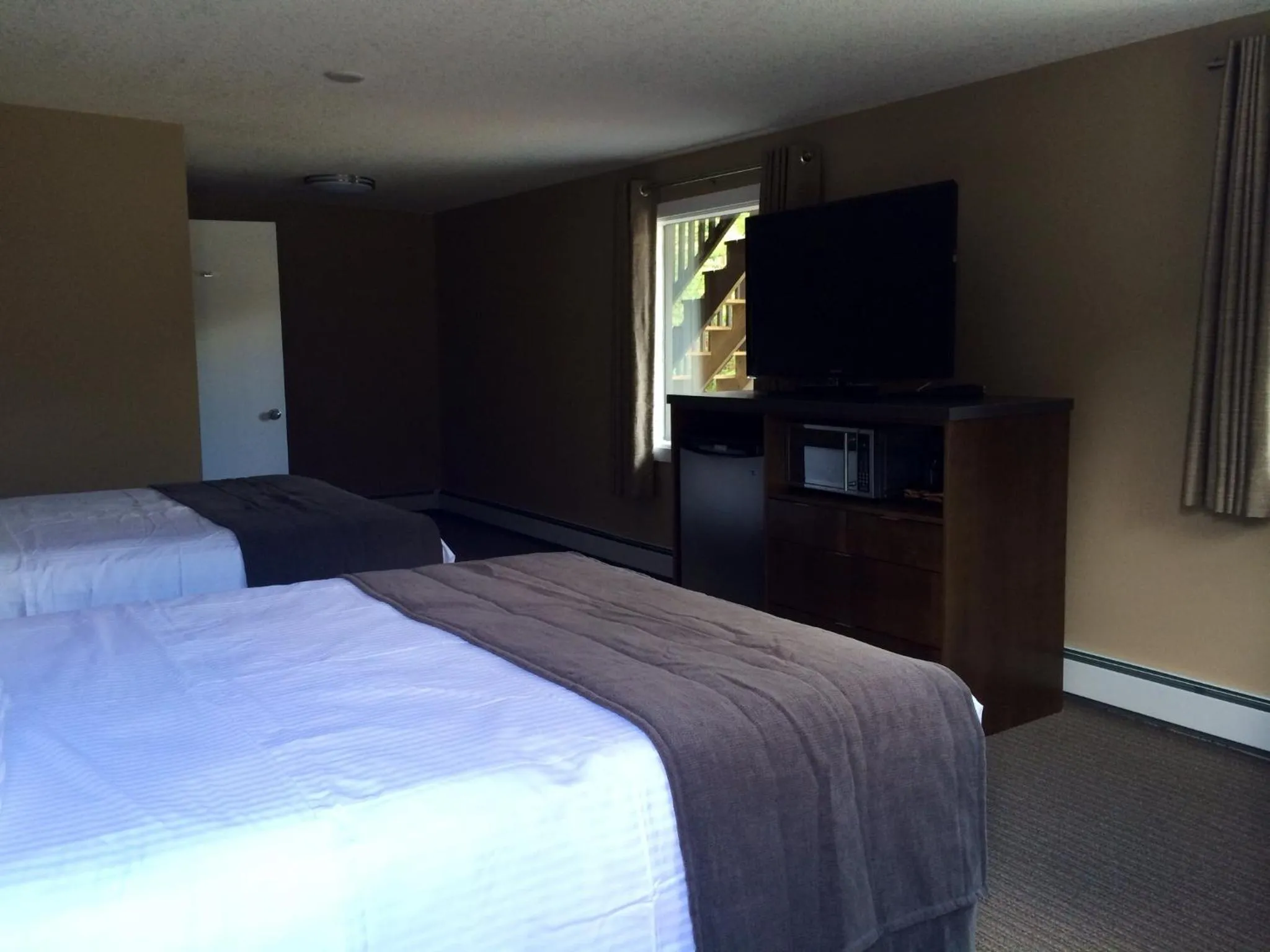 Bedroom, Bed in A Good Nite's Rest Bed and Breakfast