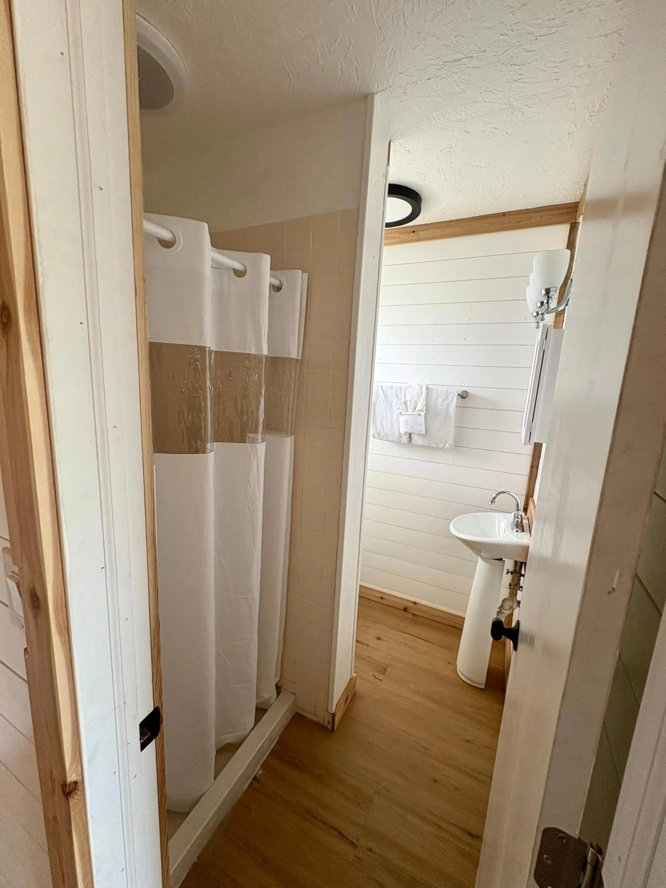 Captain Pip's Marina & Hideaway