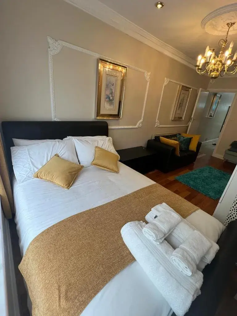 JAN'S HAVEN Wembley Park - lovely 1 bedroom flat, sleeps 4, free parking, 10 minutes from Wembley stadium and Wembley Park station JAN'S HAVEN Wembley Park - lovely 1 bedroom flat, sleeps 4, free parking, 10 minutes from Wembley stadium and Wembley Park station