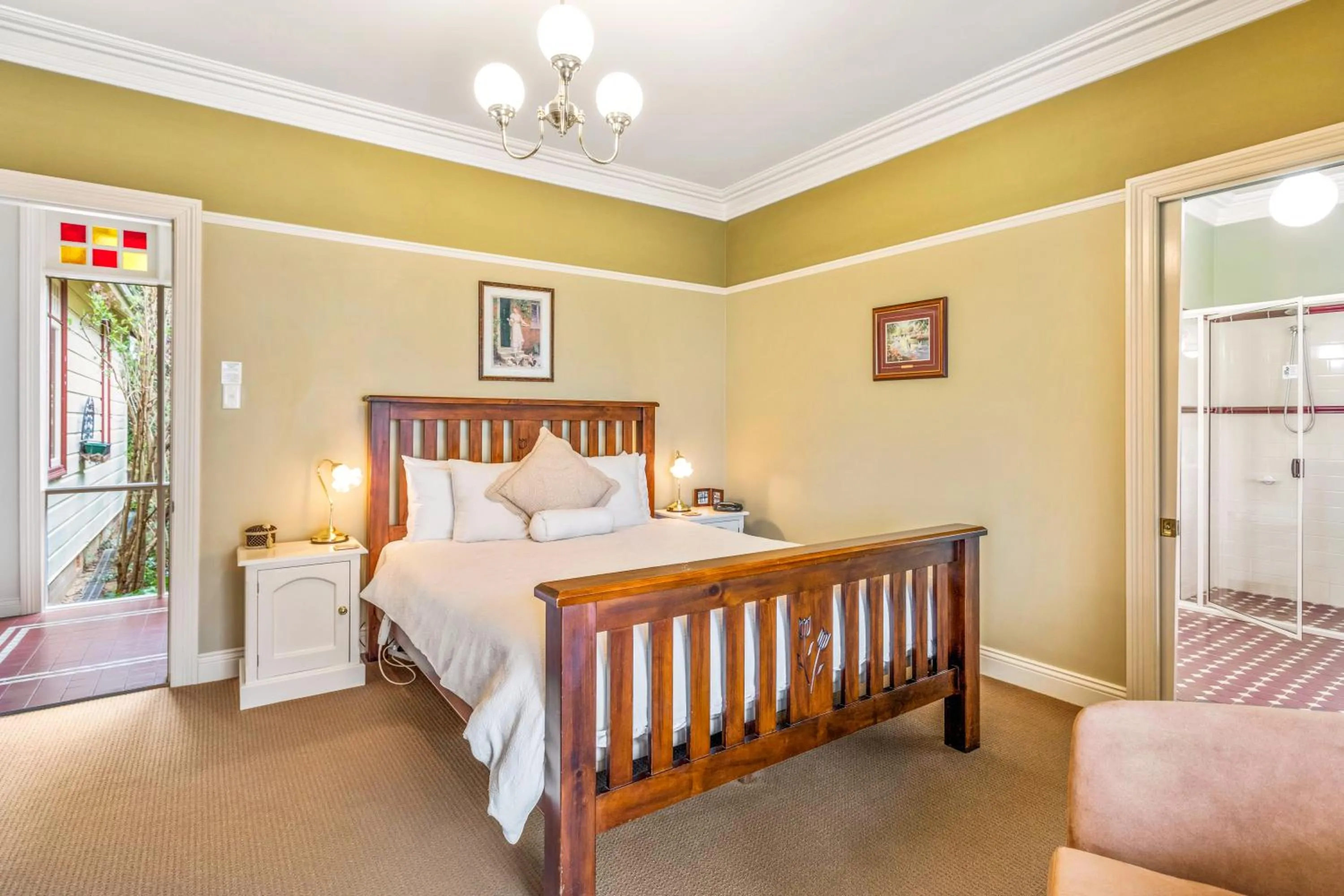 Bedroom, Bed in Bethany Manor Bed & Breakfast