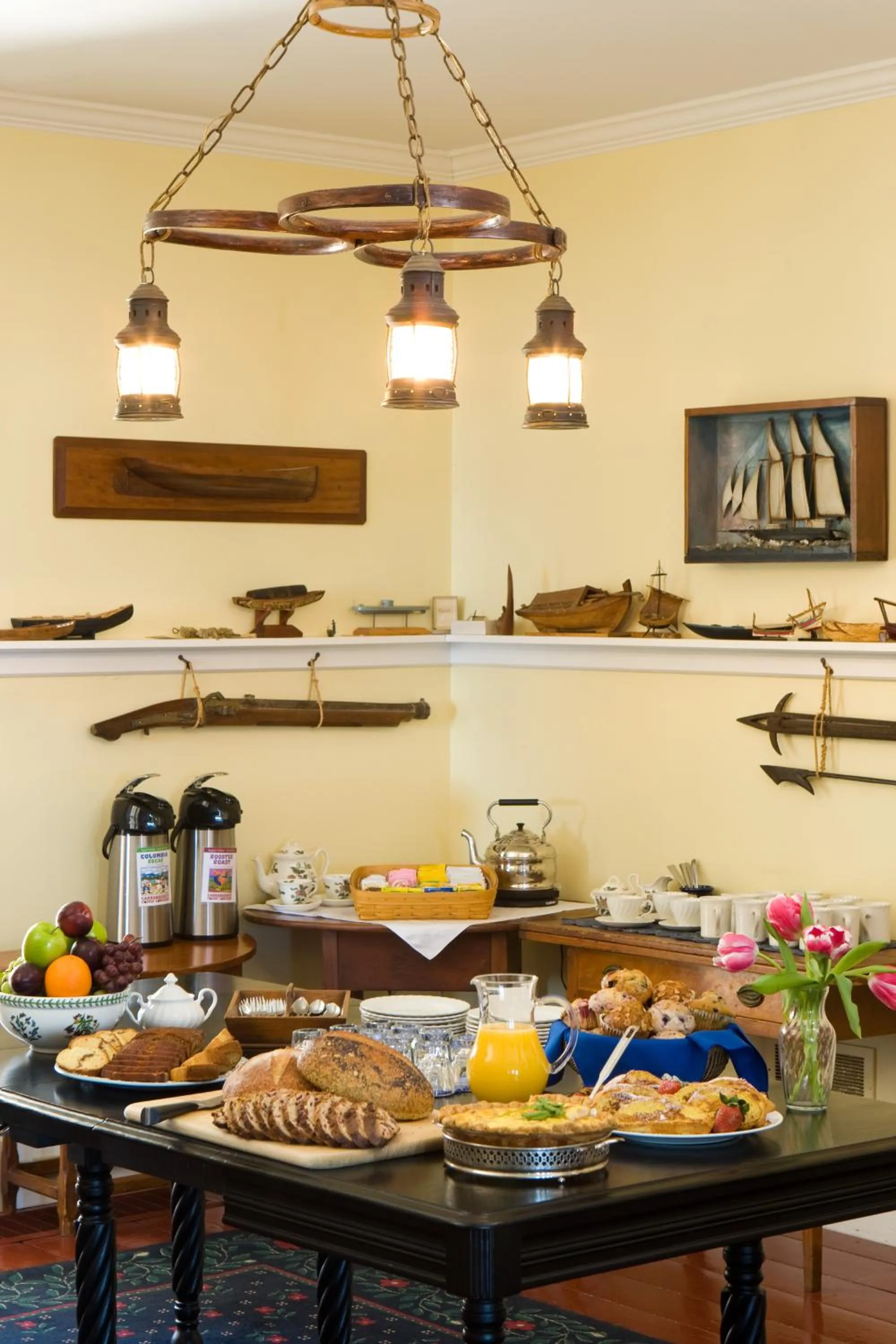 Food in Dockside Guest Quarters