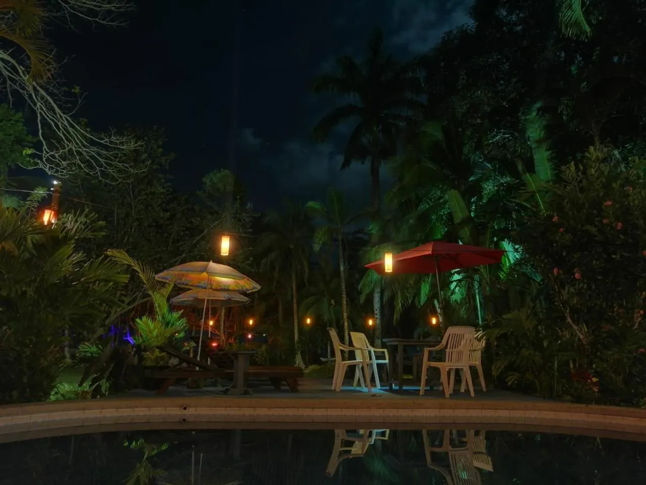 Swimming pool in Chalet Y Cabinas Hibiscus