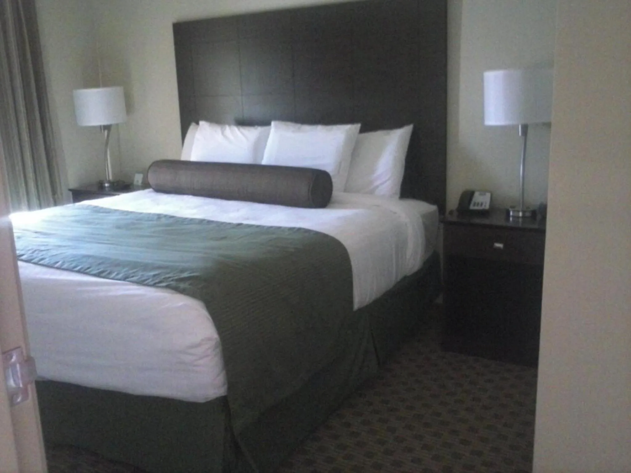 Bed in Cobblestone Inn & Suites - Avoca