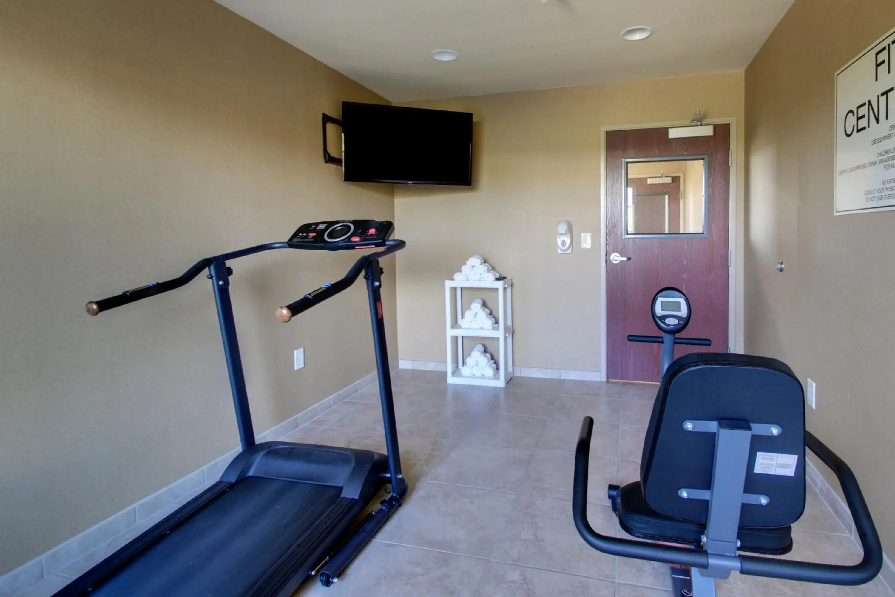 Fitness centre/facilities in Cobblestone Inn & Suites - Avoca Fitness centre/facilities in Cobblestone Inn & Suites - Avoca