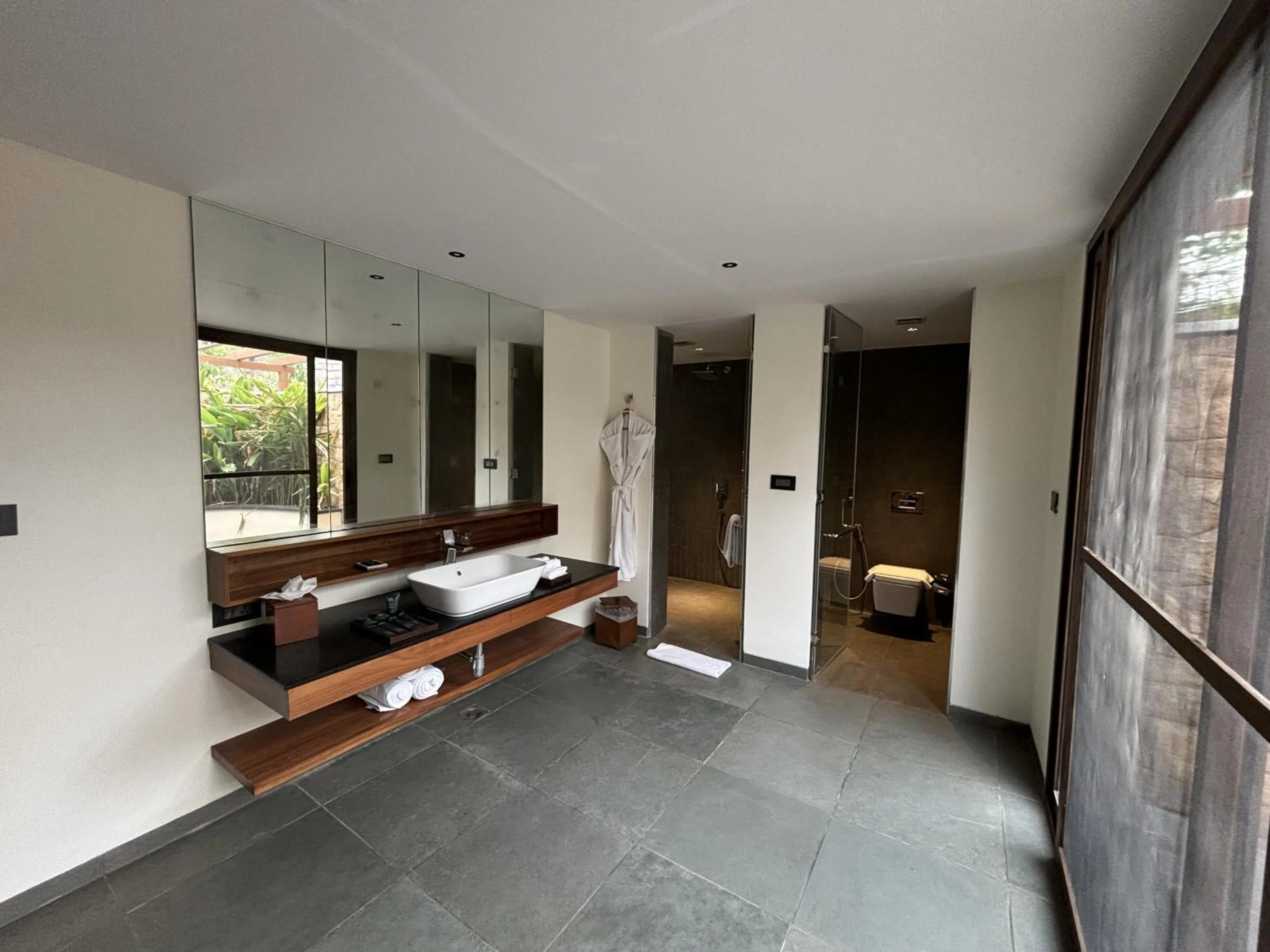 Bathroom, Bed in The Golkonda Resort and Spa