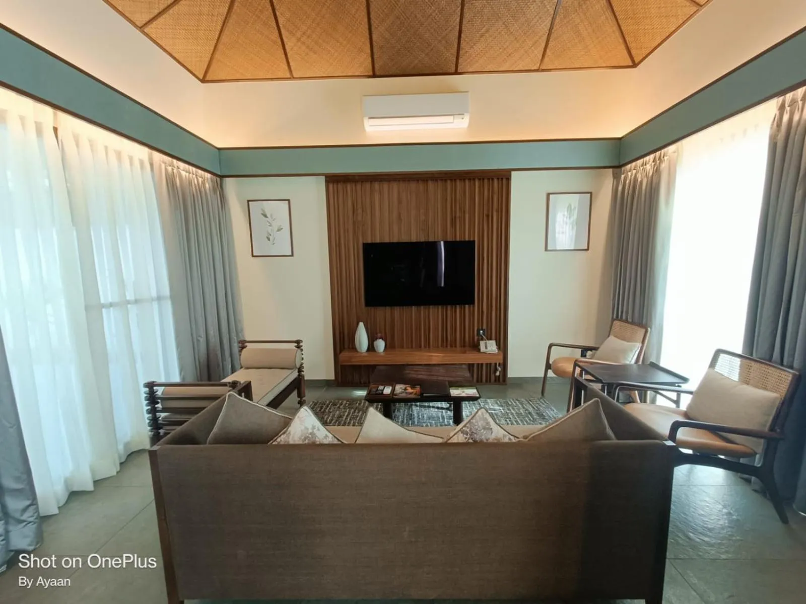 Living room in The Golkonda Resort and Spa