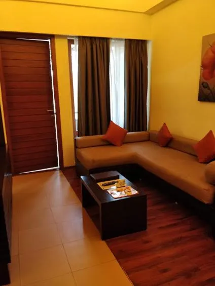 Living room in The Golkonda Resort and Spa