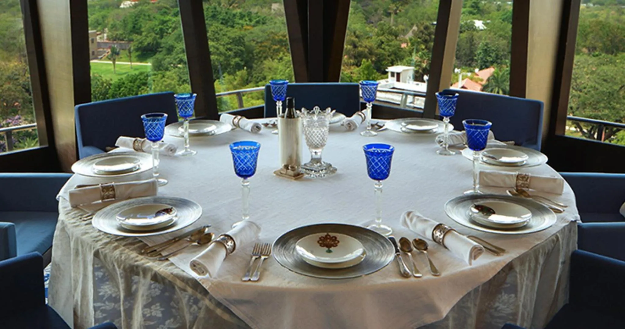 Restaurant/places to eat in The Golkonda Resort and Spa
