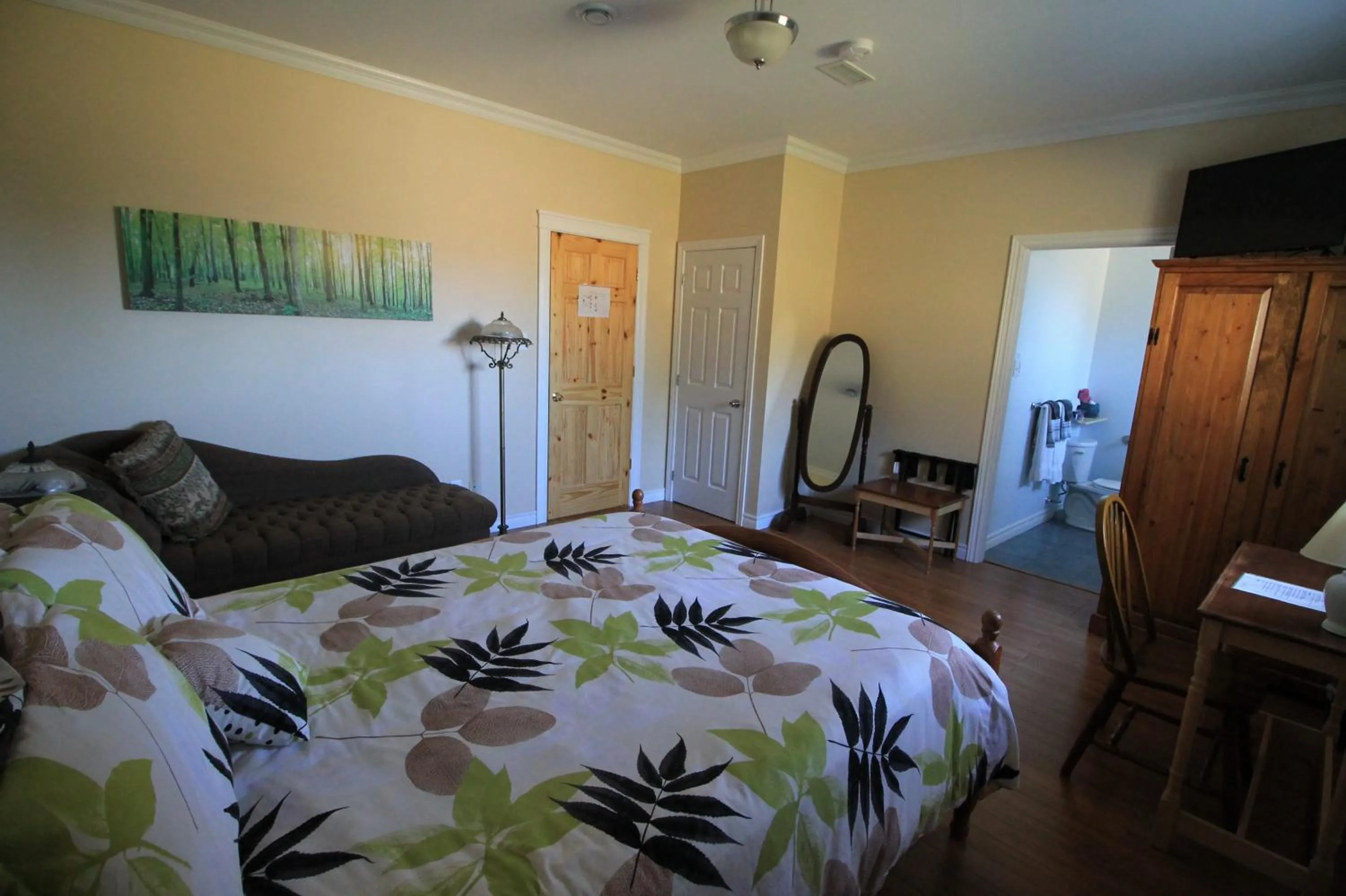 Bedroom, Bed in The Fiddle and the Sea Bed and Breakfast