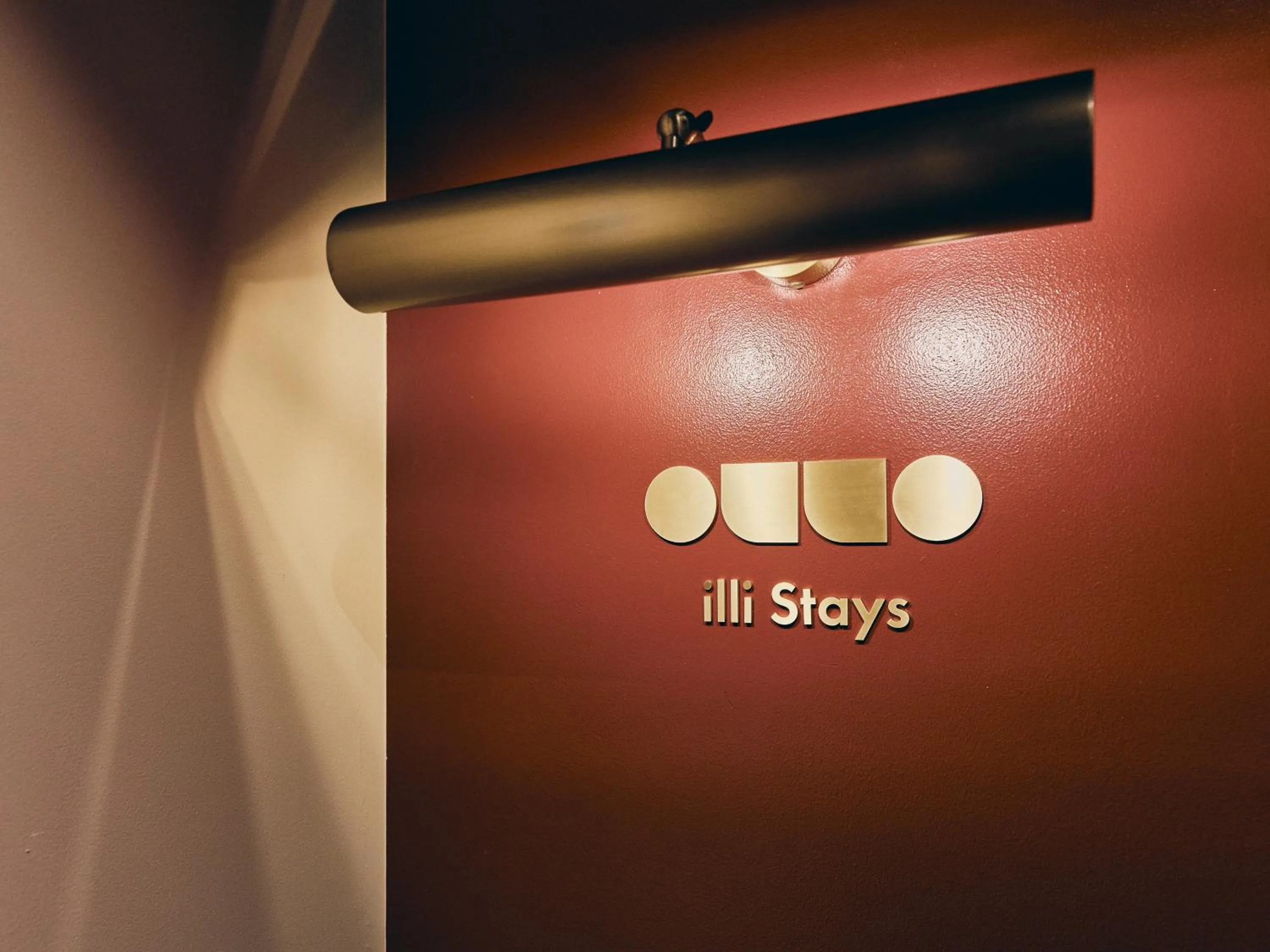 Property logo or sign in illi Com Shimokitazawa