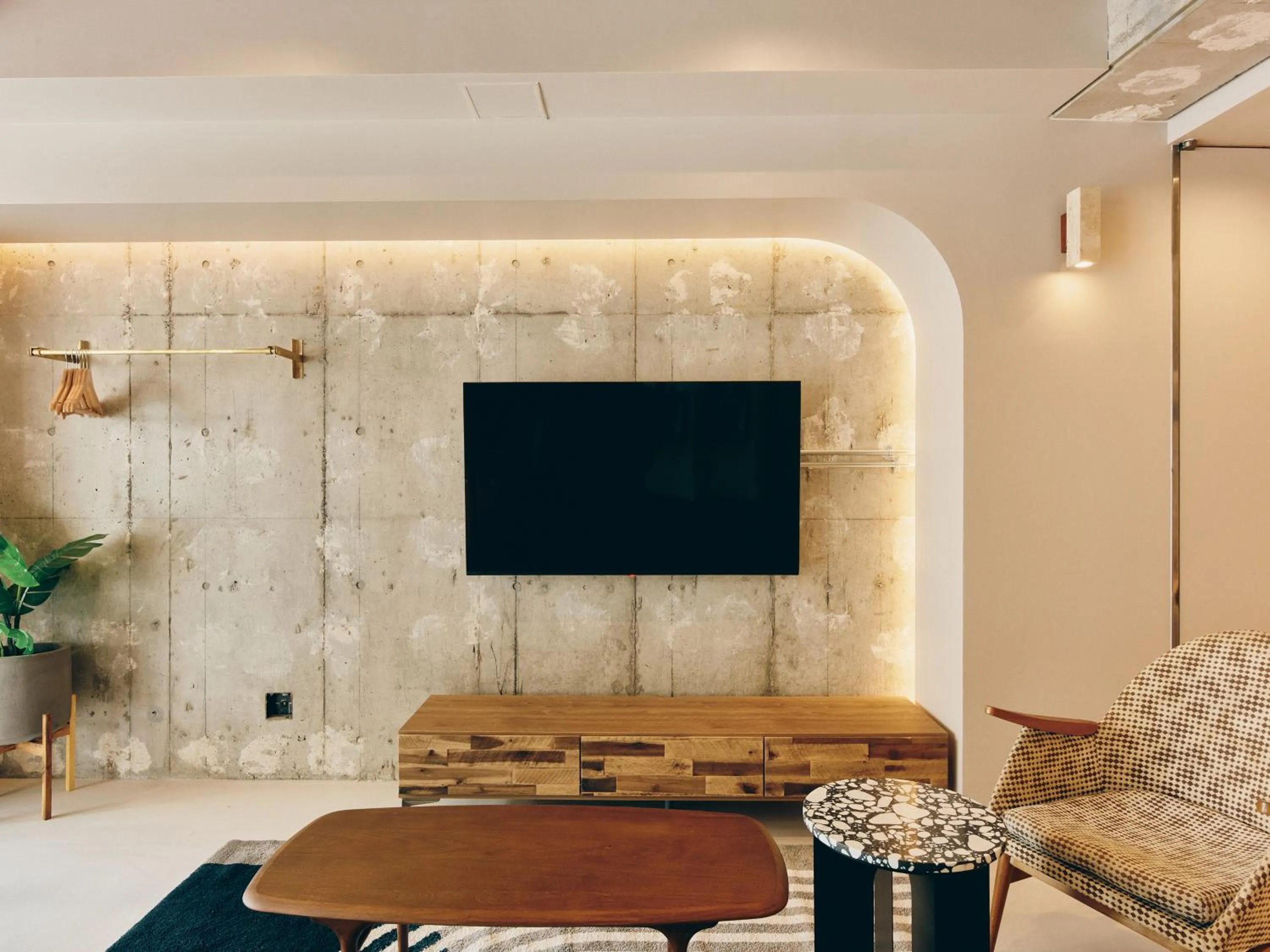 TV and multimedia in illi Com Shimokitazawa