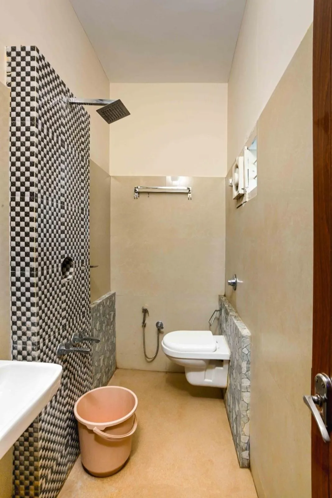 Toilet in RAGAM RESORT