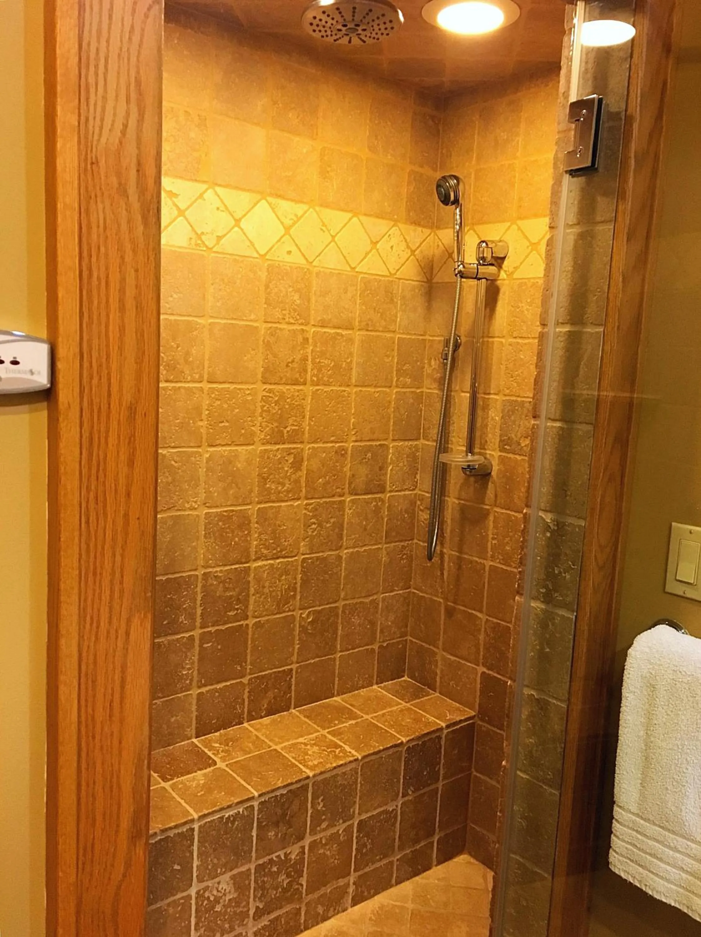 Shower in The Fern Lodge