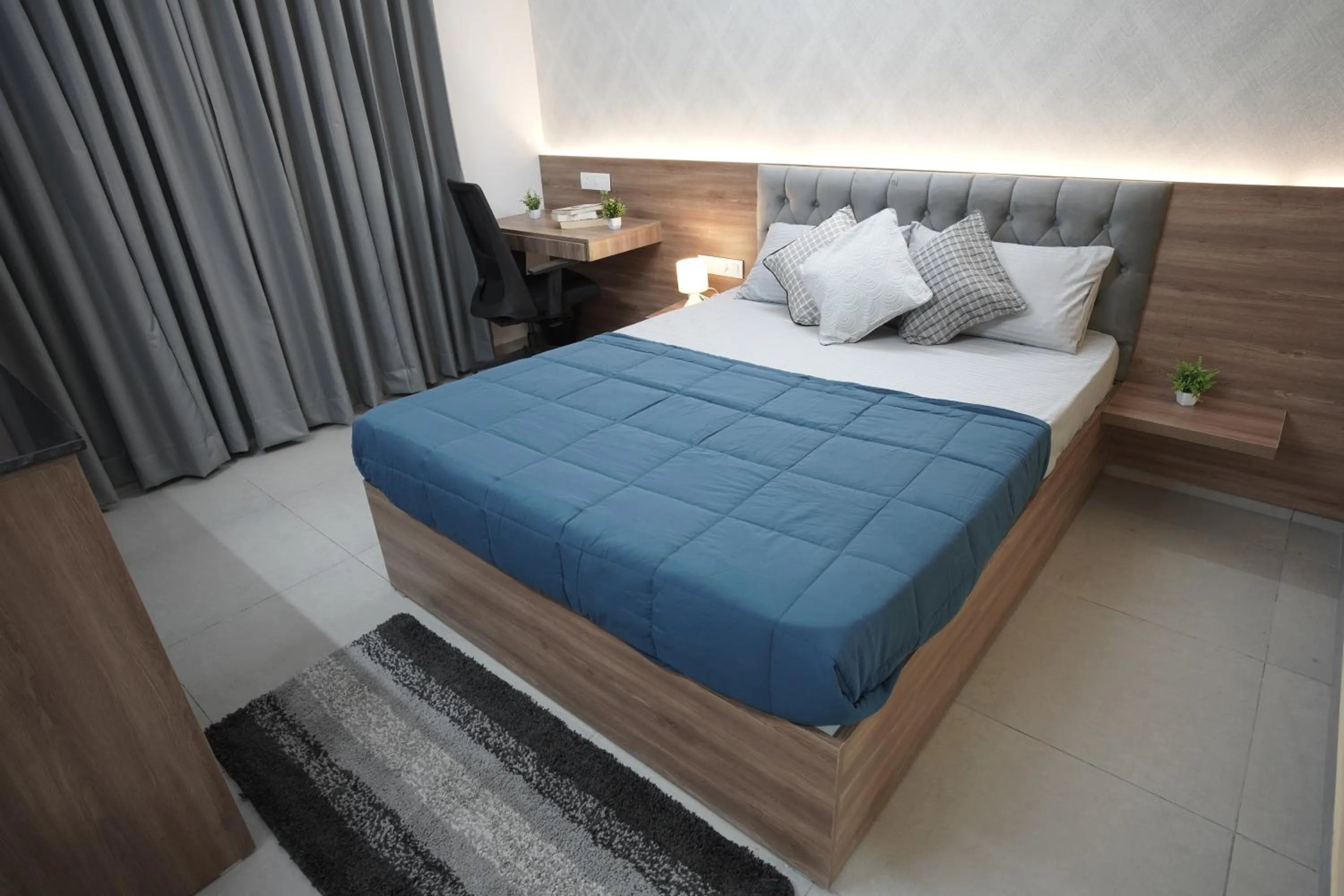 Bed in Yello! Stays ITP