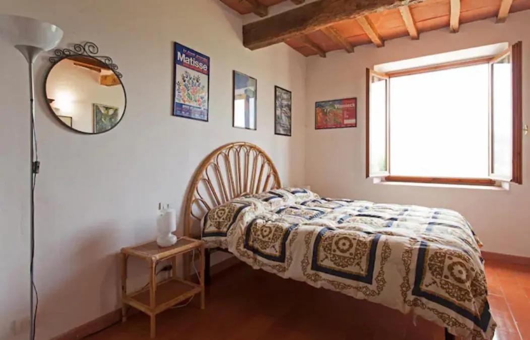 Bedroom, Bed in La Favilletta Casa Vacanze