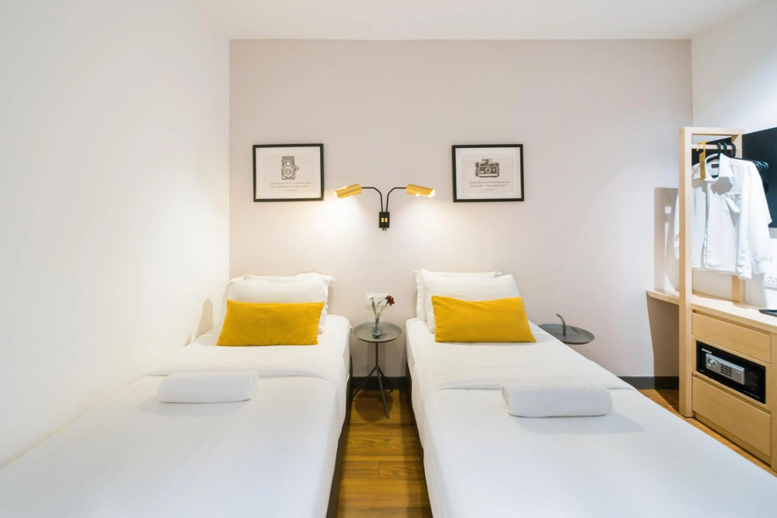 Bed in Gold3 Boutique Hotel