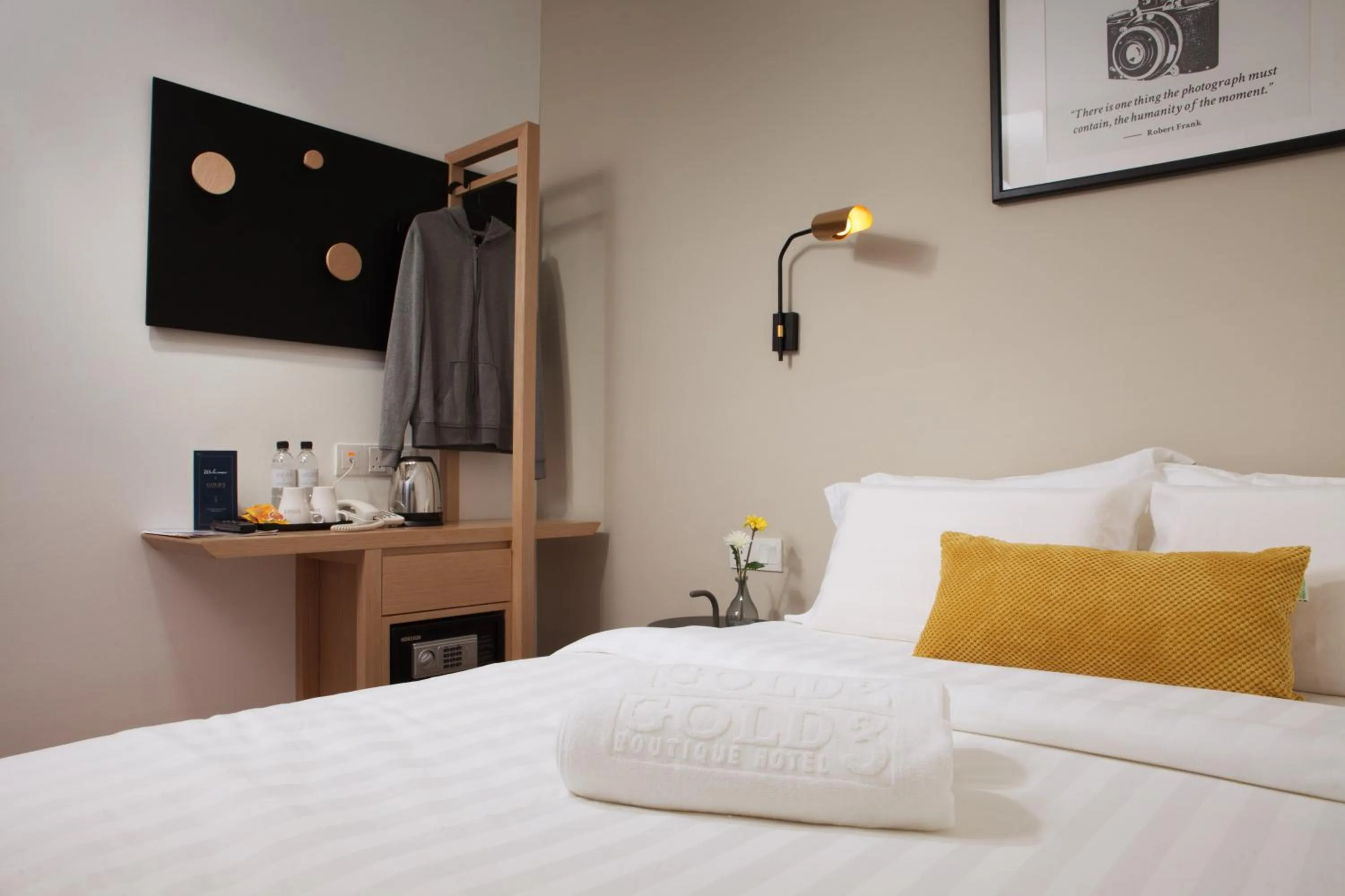 Bed in Gold3 Boutique Hotel