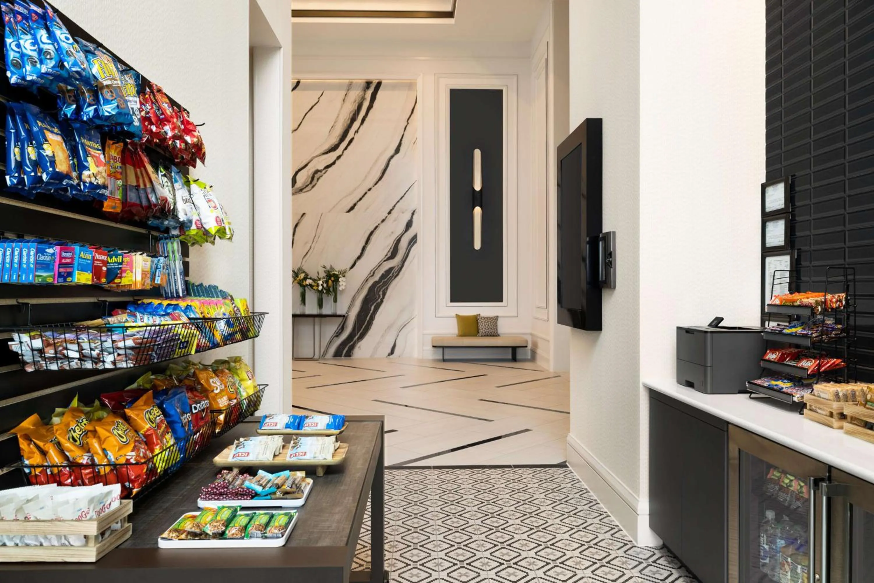 Restaurant/places to eat in Hilton BNA Nashville Airport Terminal