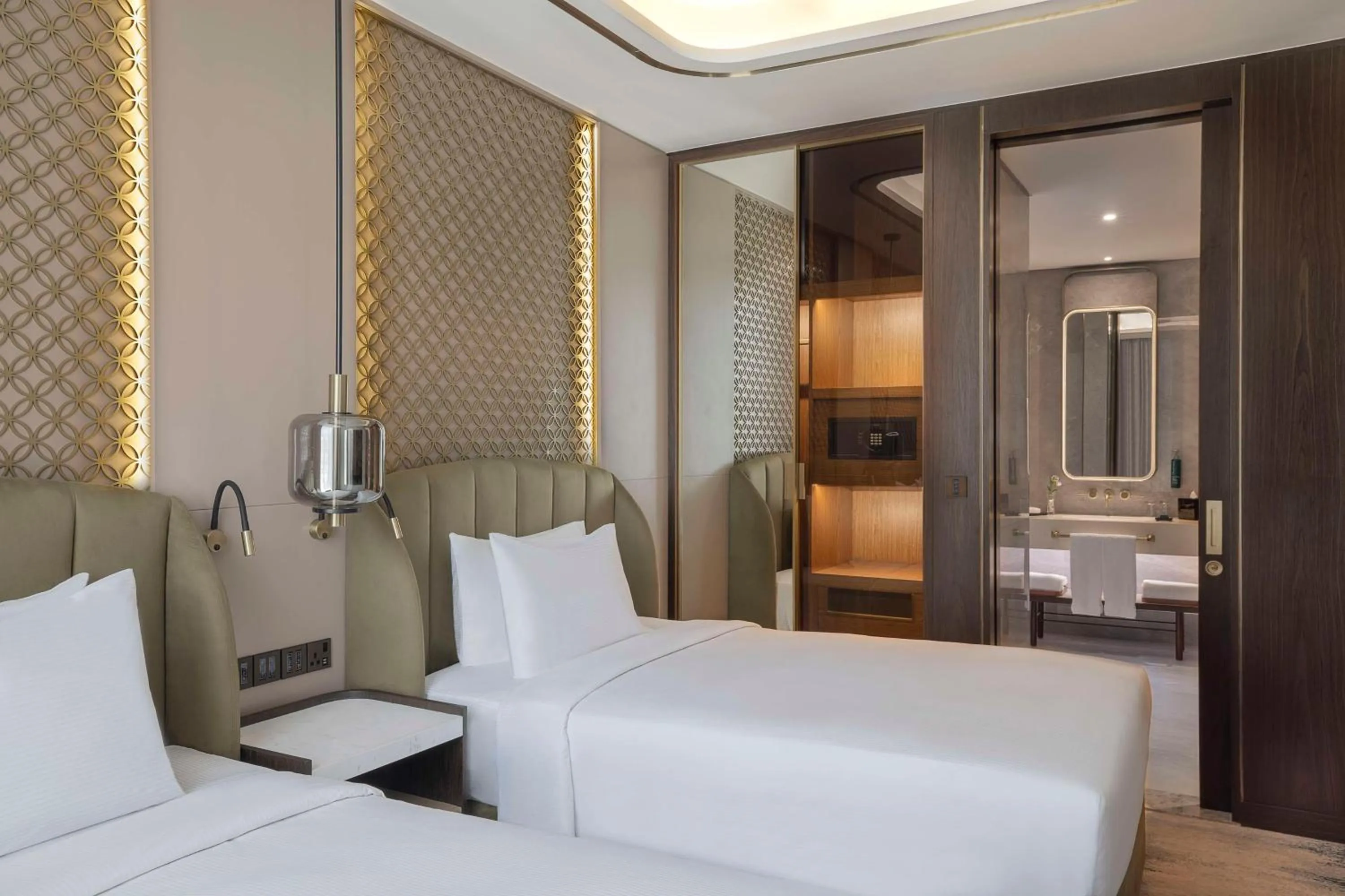 Bed in Embassy Suites By Hilton Dubai Business Bay