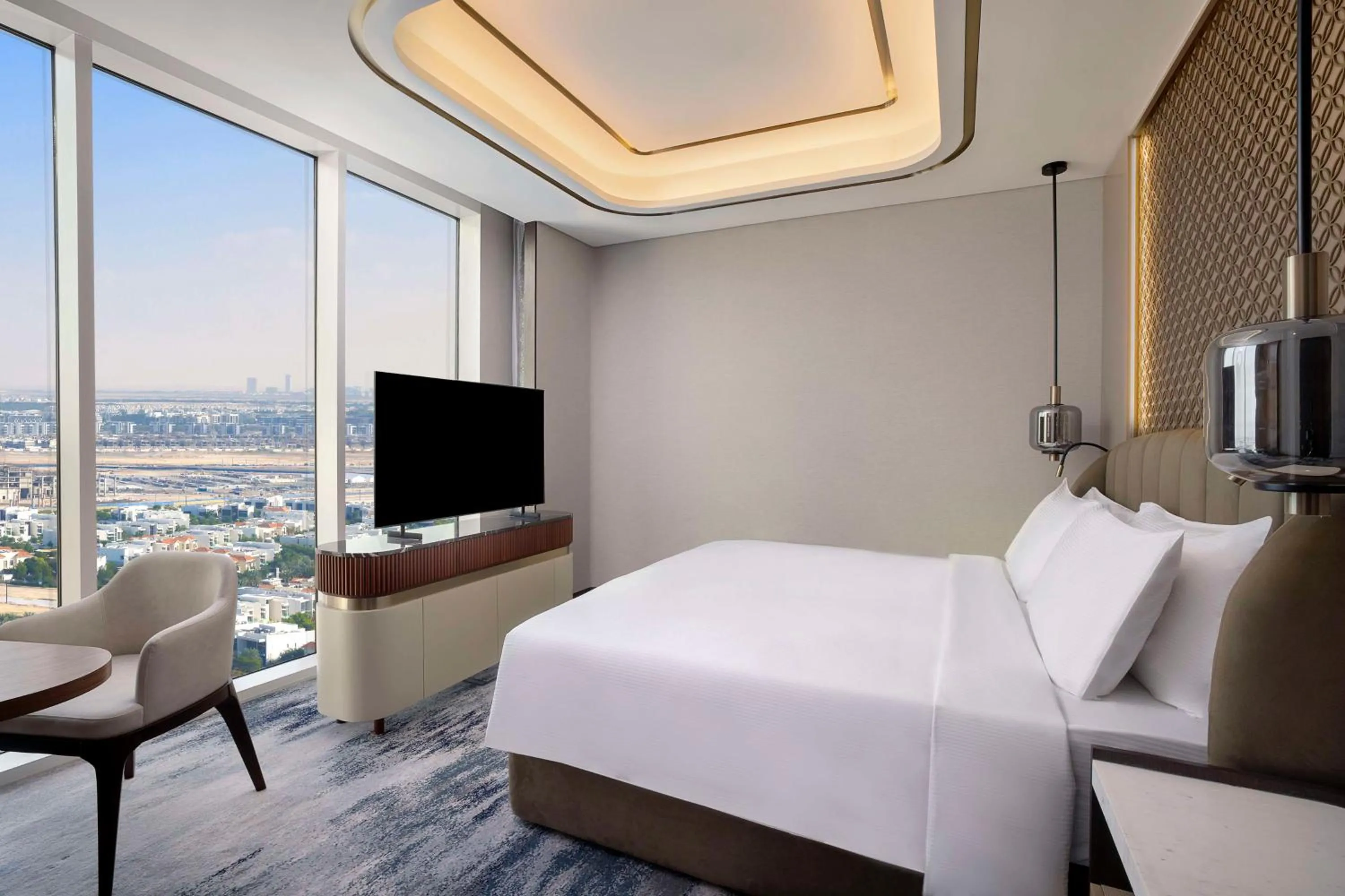 Bed in Embassy Suites By Hilton Dubai Business Bay