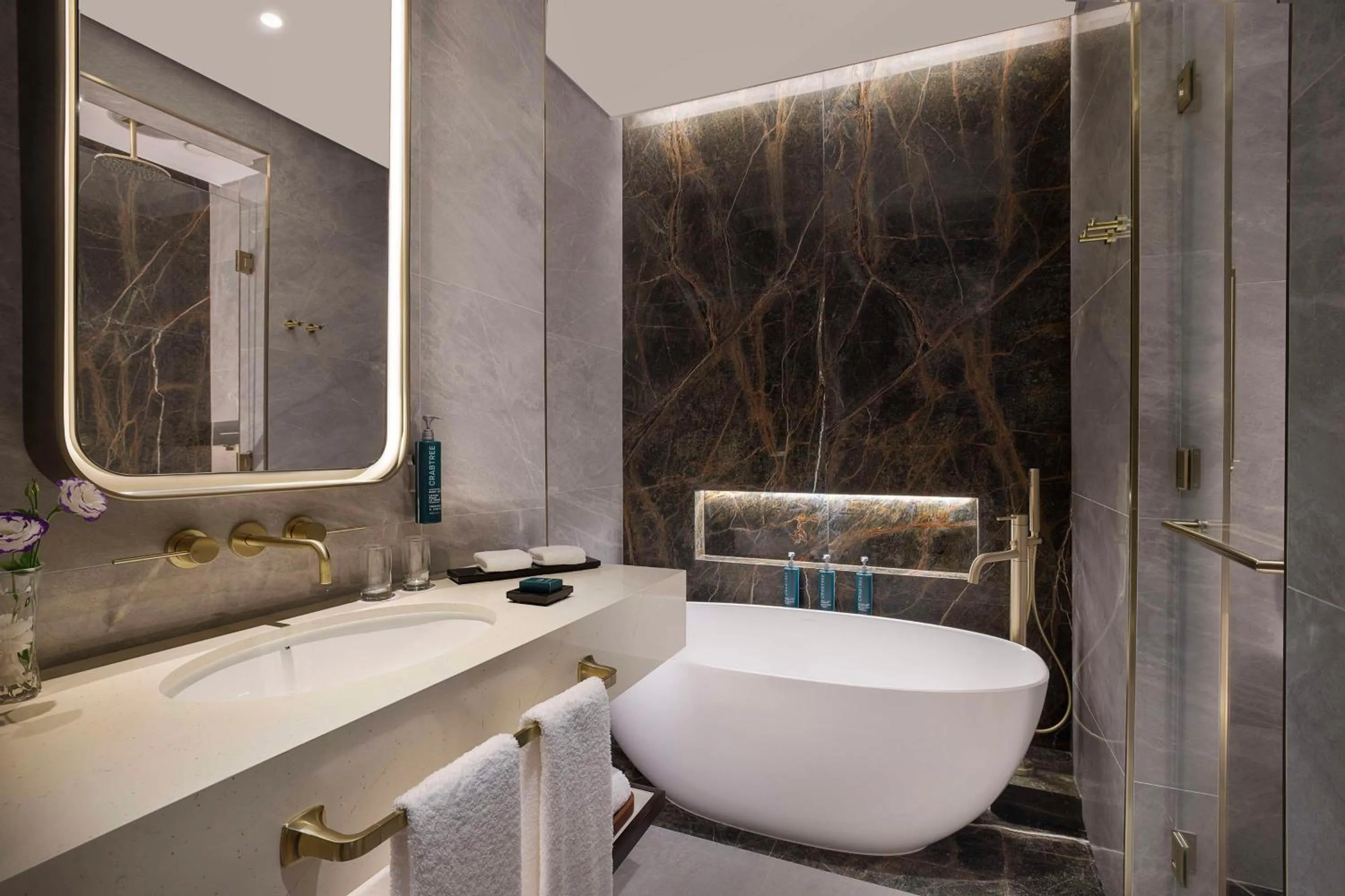 Toilet in Embassy Suites By Hilton Dubai Business Bay