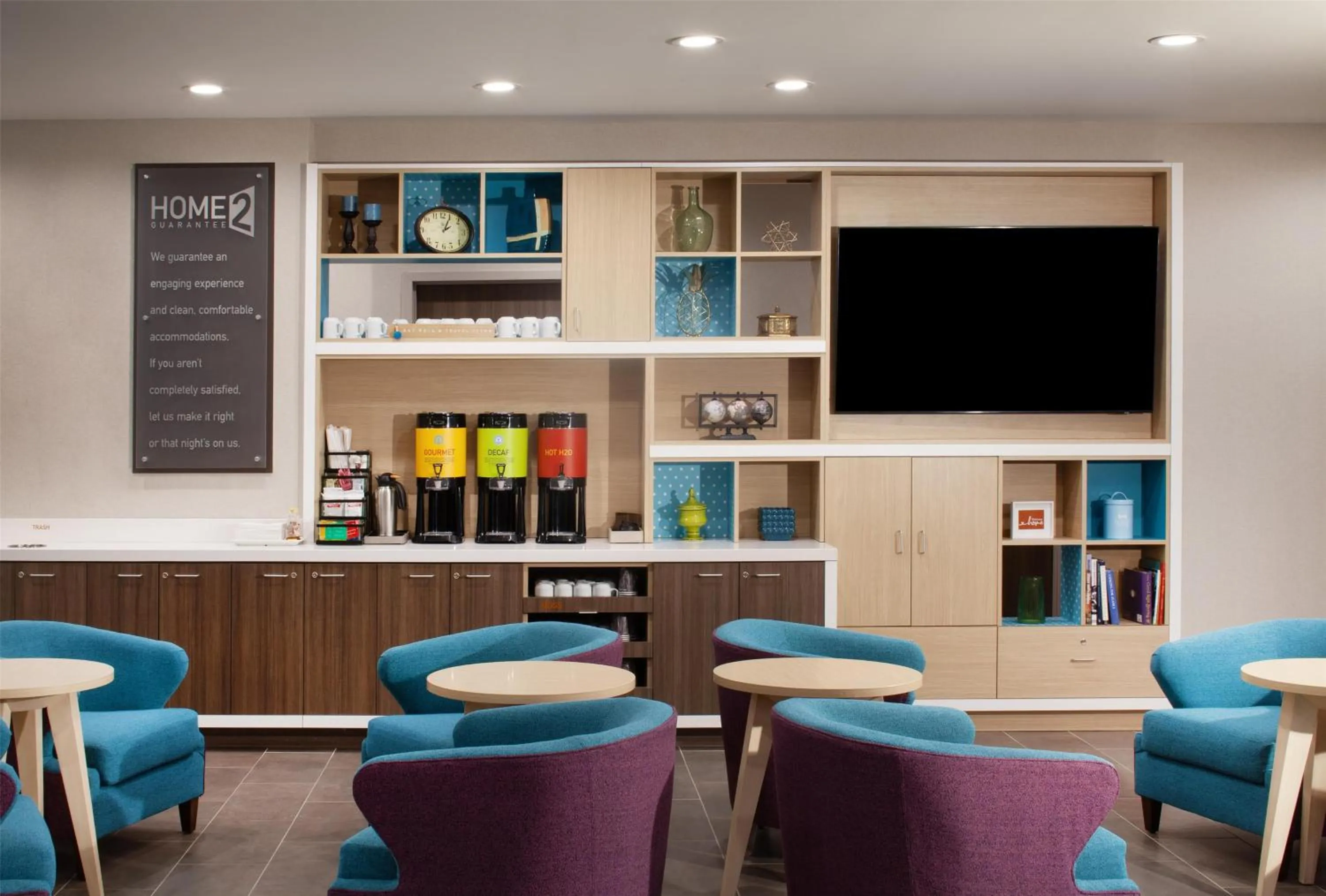 Lobby or reception in Home2 Suites By Hilton Jackson