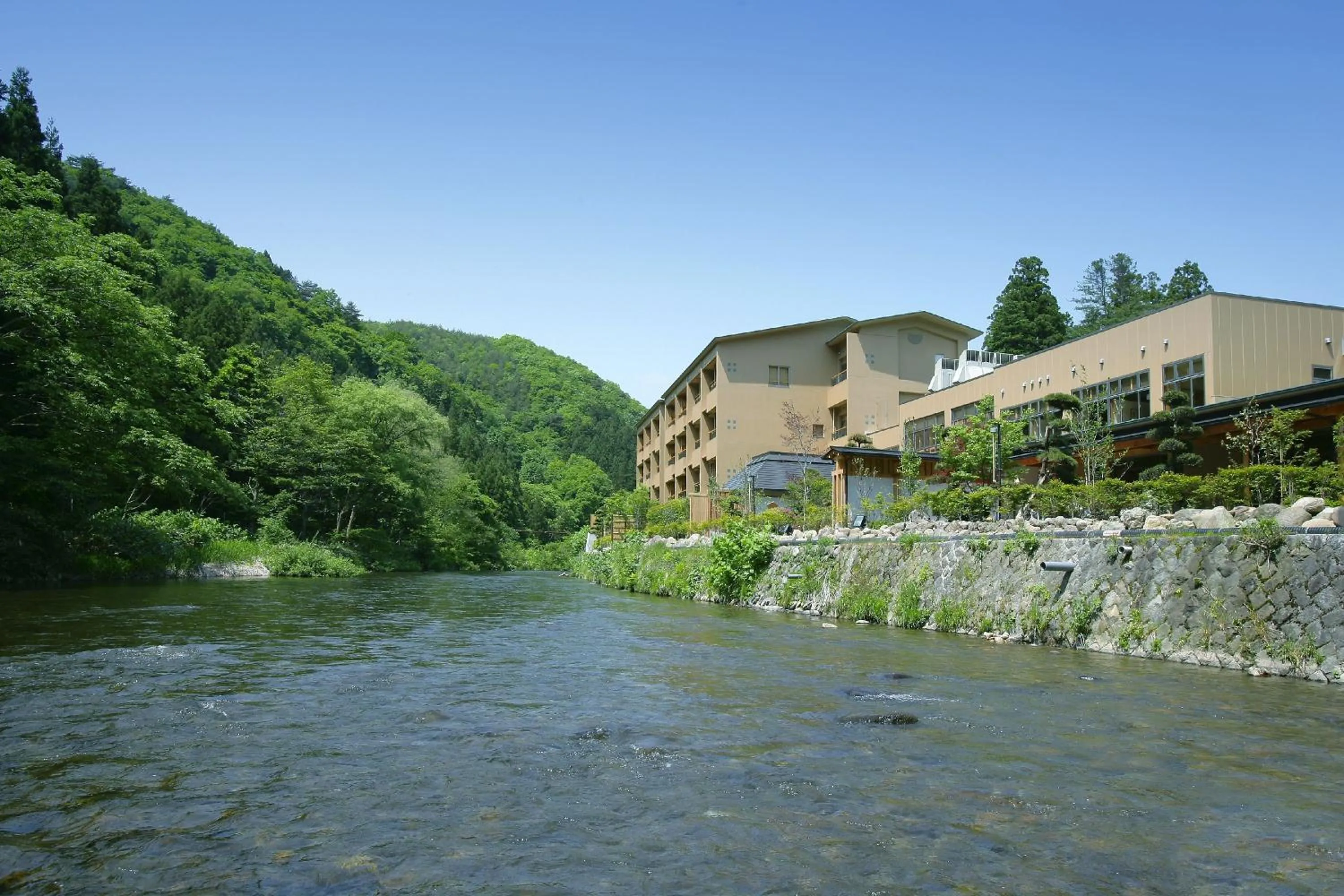 Facade/entrance in 游泉志だて