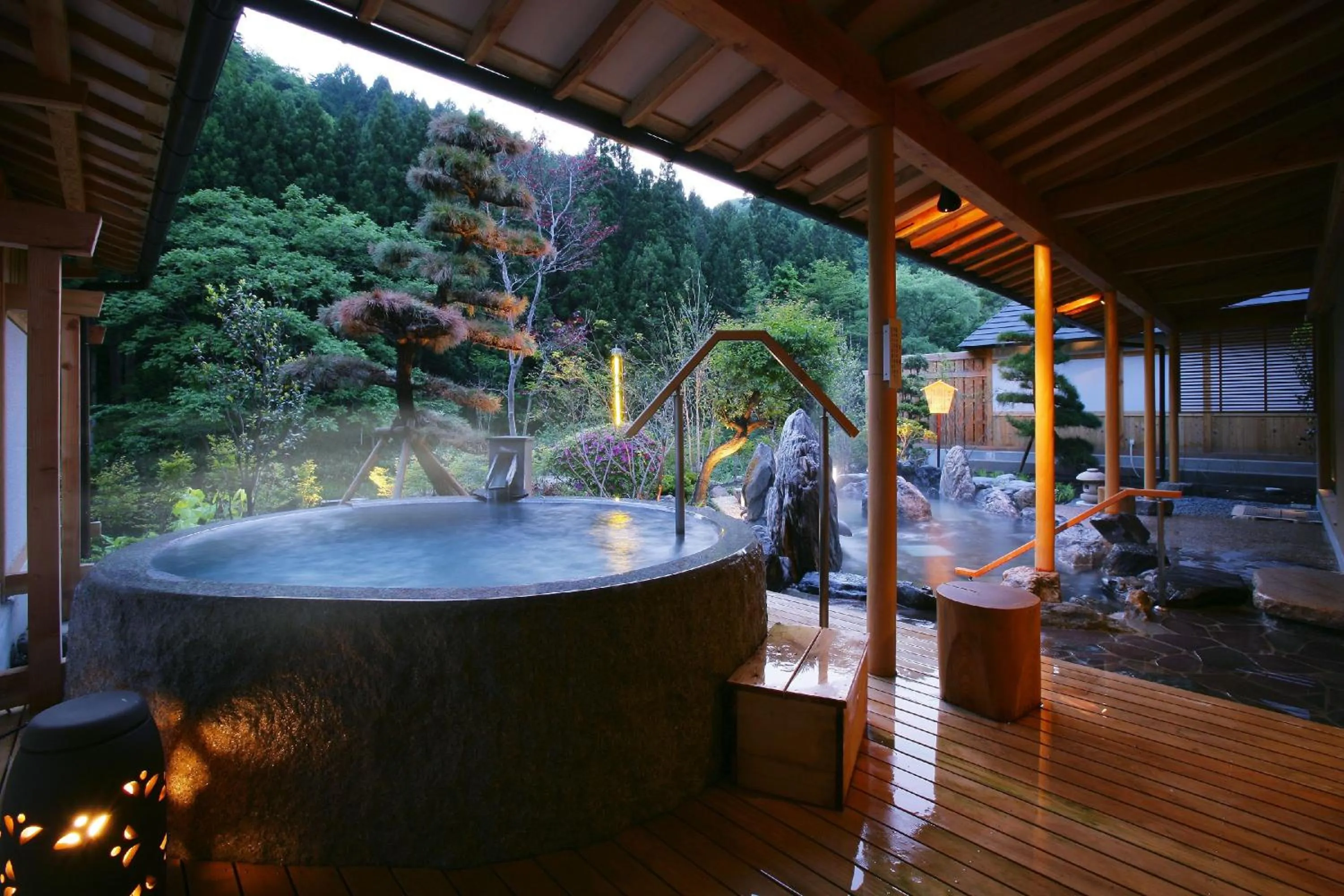 Hot Spring Bath in 游泉志だて