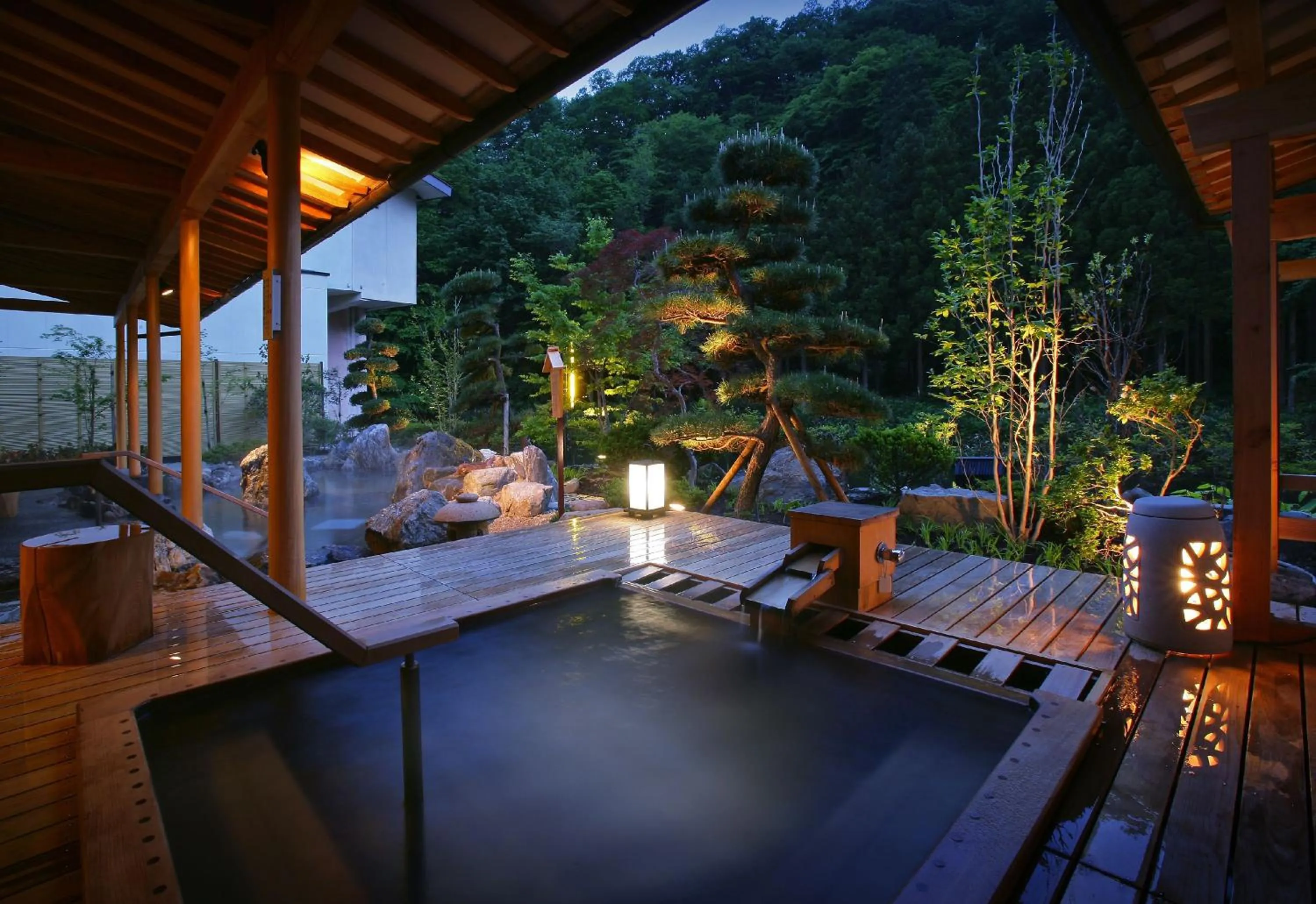 Hot Spring Bath in 游泉志だて