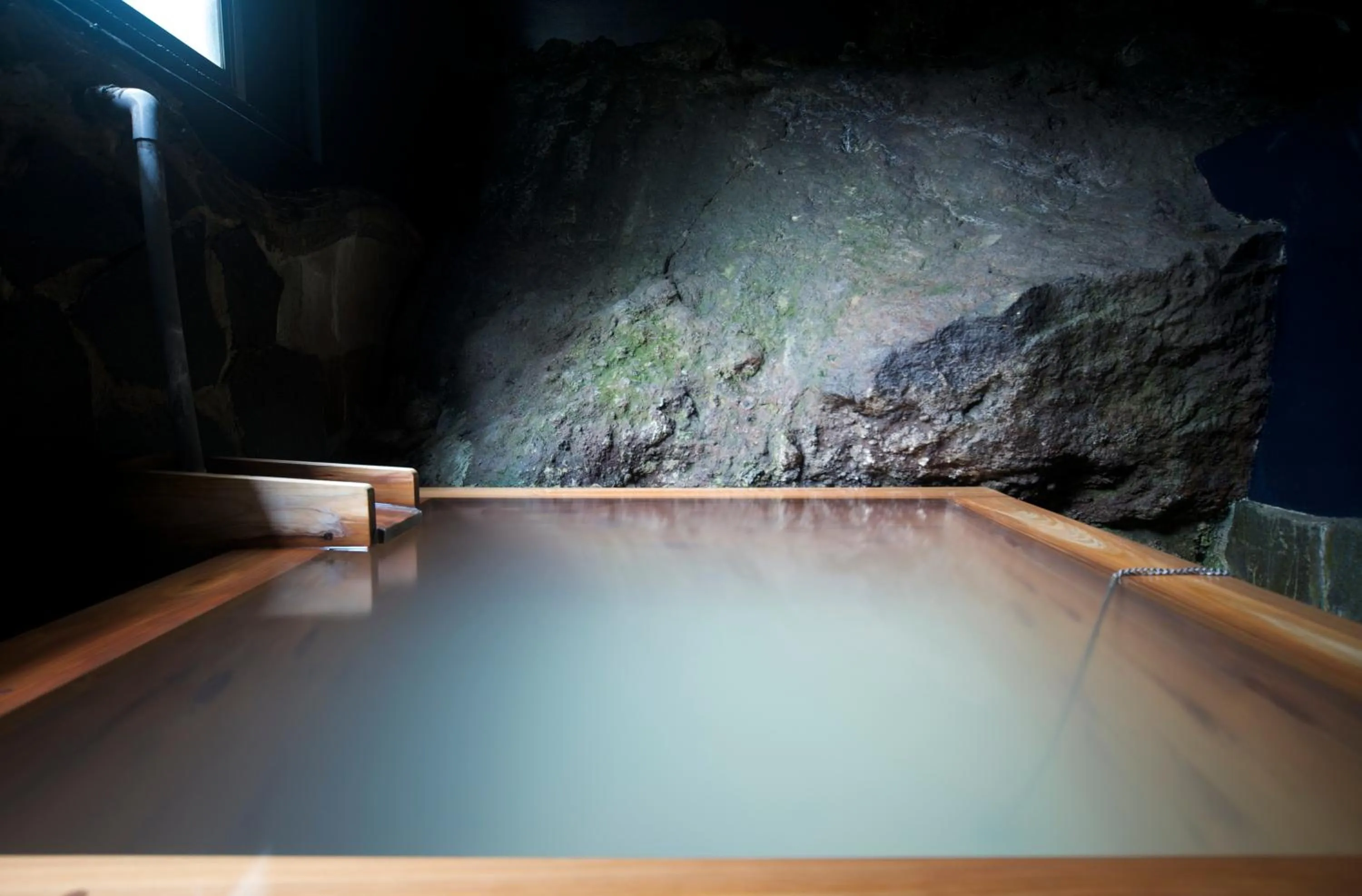 Hot Spring Bath in Onsen Guesthouse HAKONE TENT