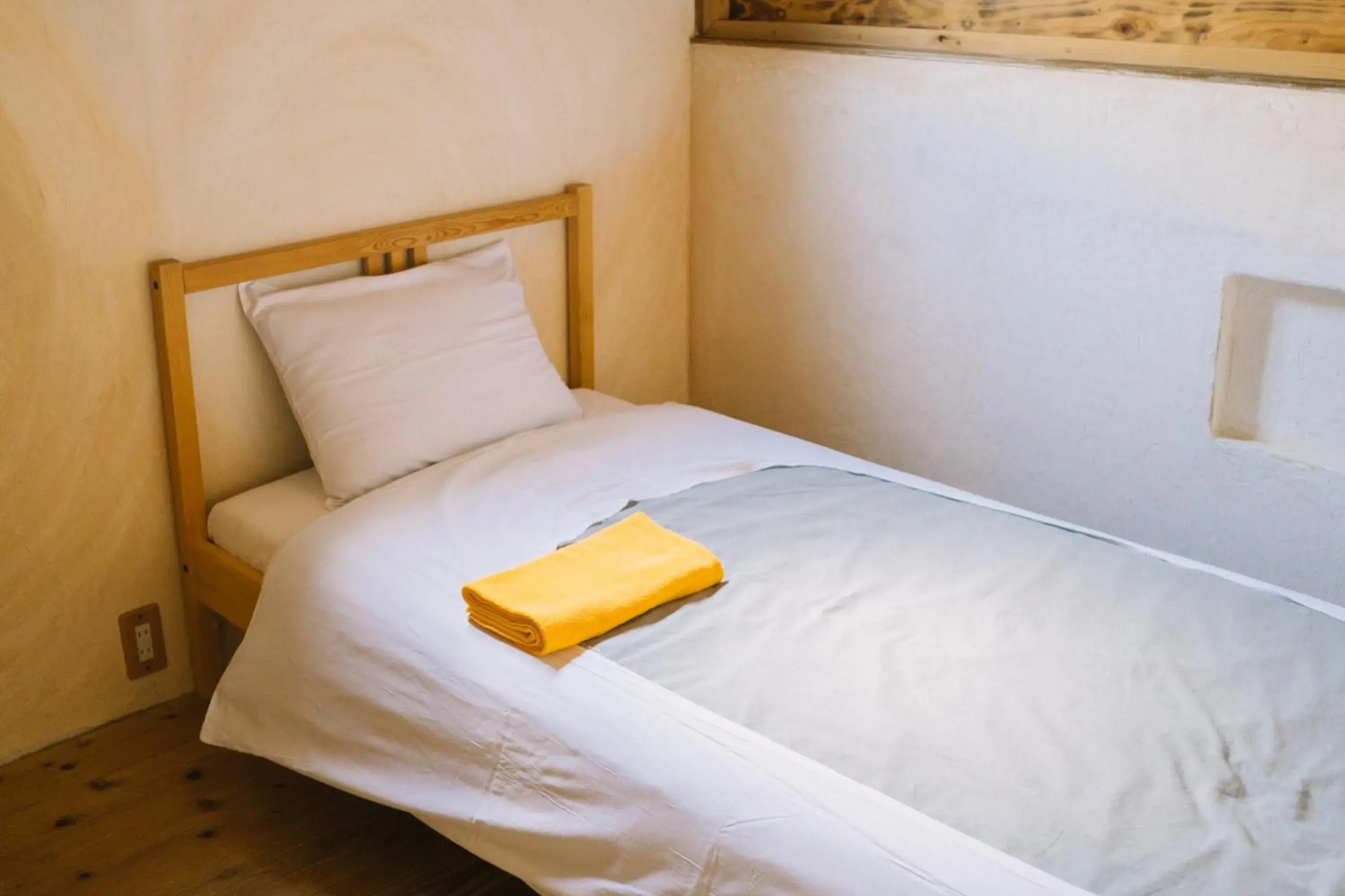 Photo of the whole room, Bed in Onsen Guesthouse HAKONE TENT Photo of the whole room, Bed in Onsen Guesthouse HAKONE TENT