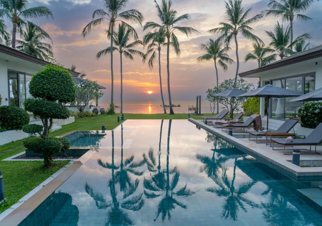 Pool view in Baan Asan