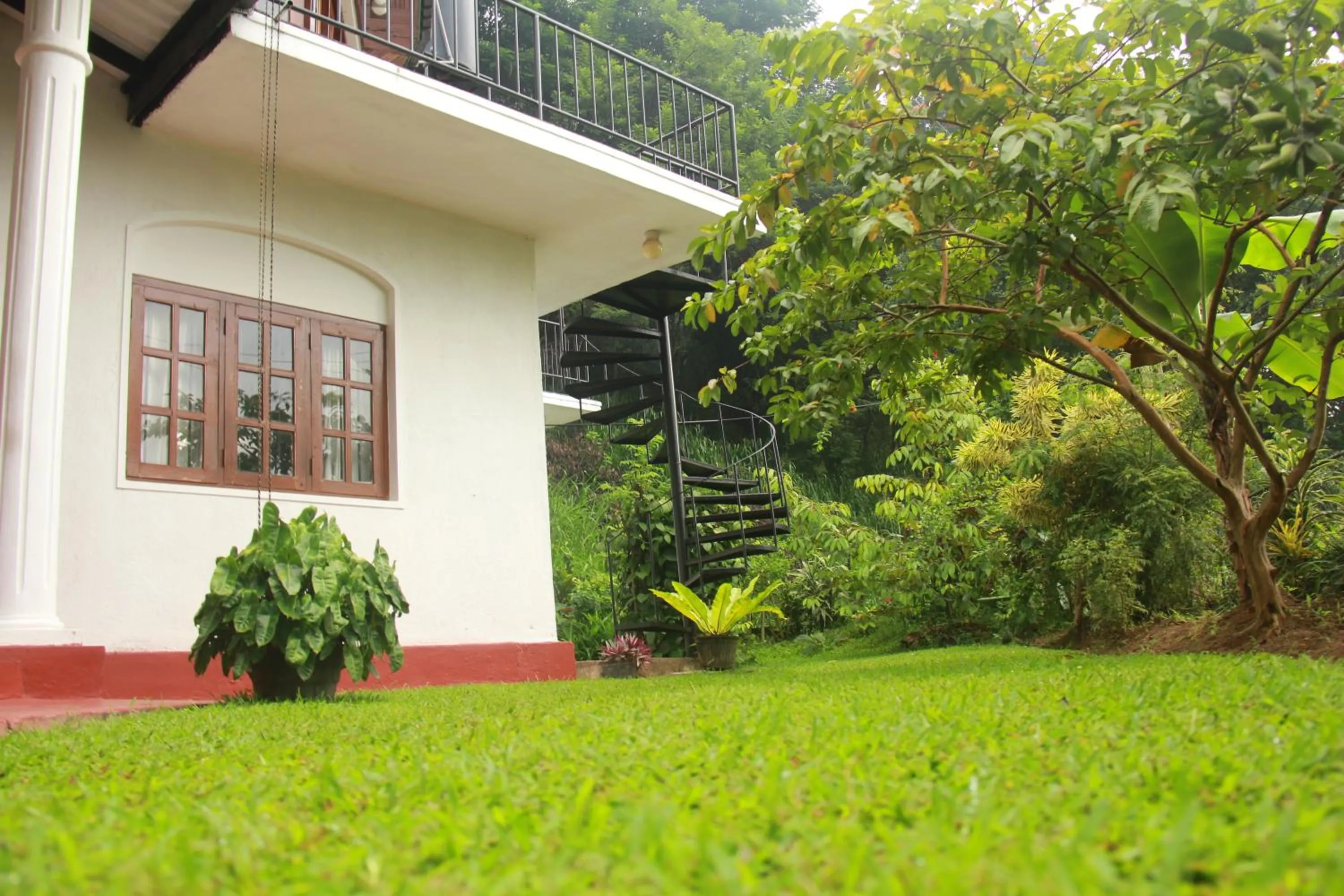 Pearl House