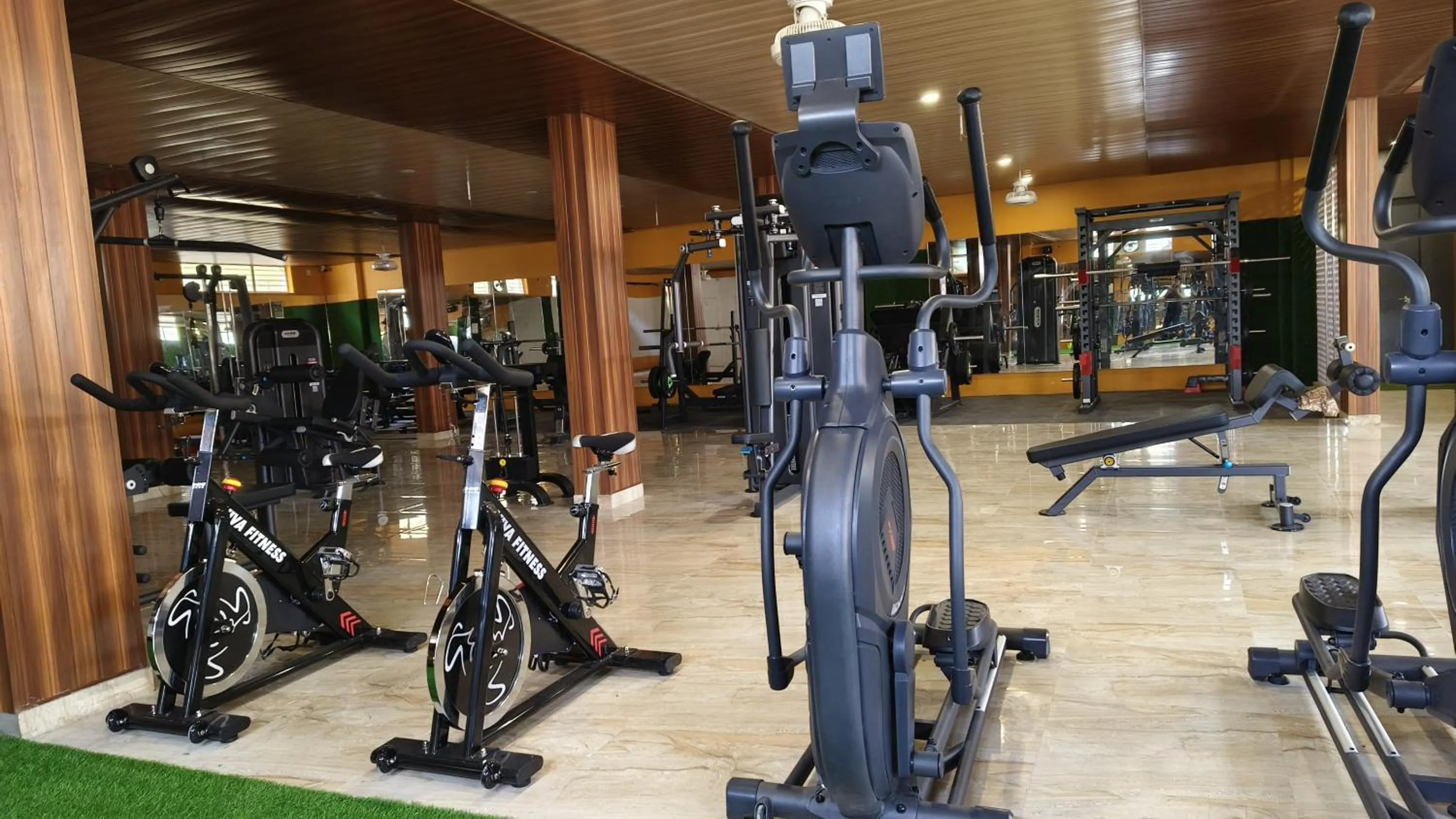 Fitness centre/facilities, Fitness Center/Facilities in Shiva Palace by Golden Leaf Hotels