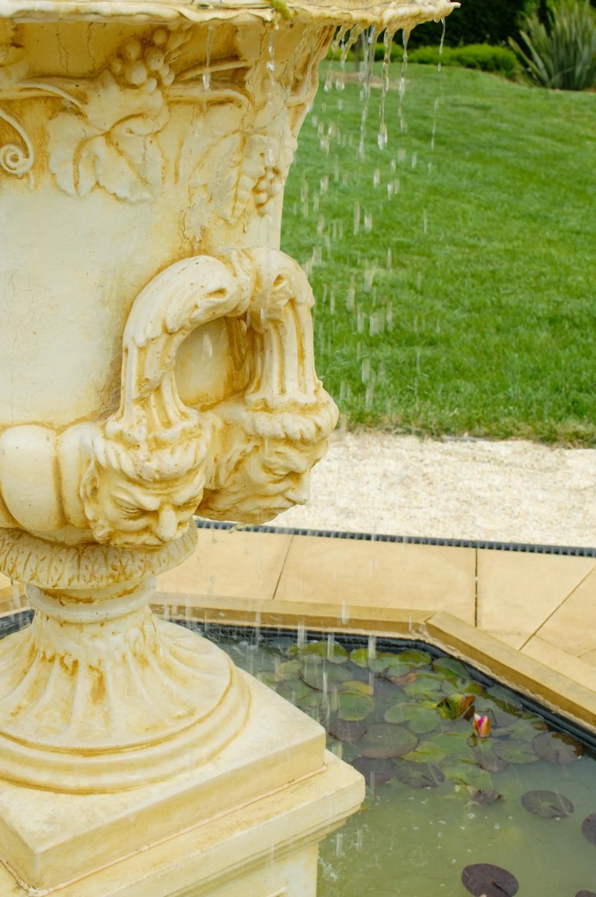 Swimming Pool in The Gatehouse at Villa Raedward