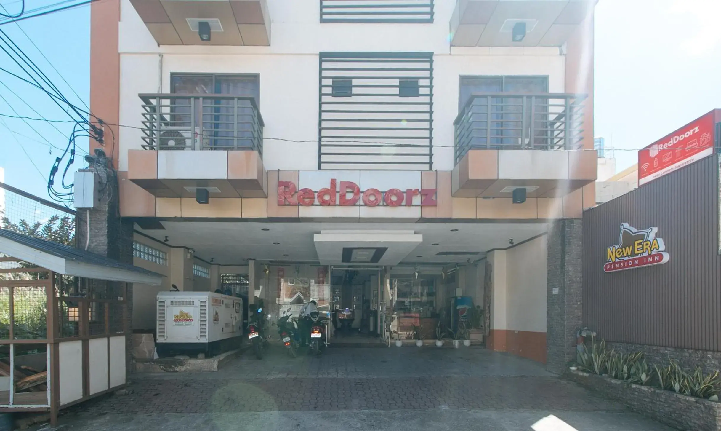 Property building in RedDoorz Plus New Era Budget Hotel Mabolo former RedDoorz near Landers Superstore Cebu City Property building in RedDoorz Plus New Era Budget Hotel Mabolo former RedDoorz near Landers Superstore Cebu City