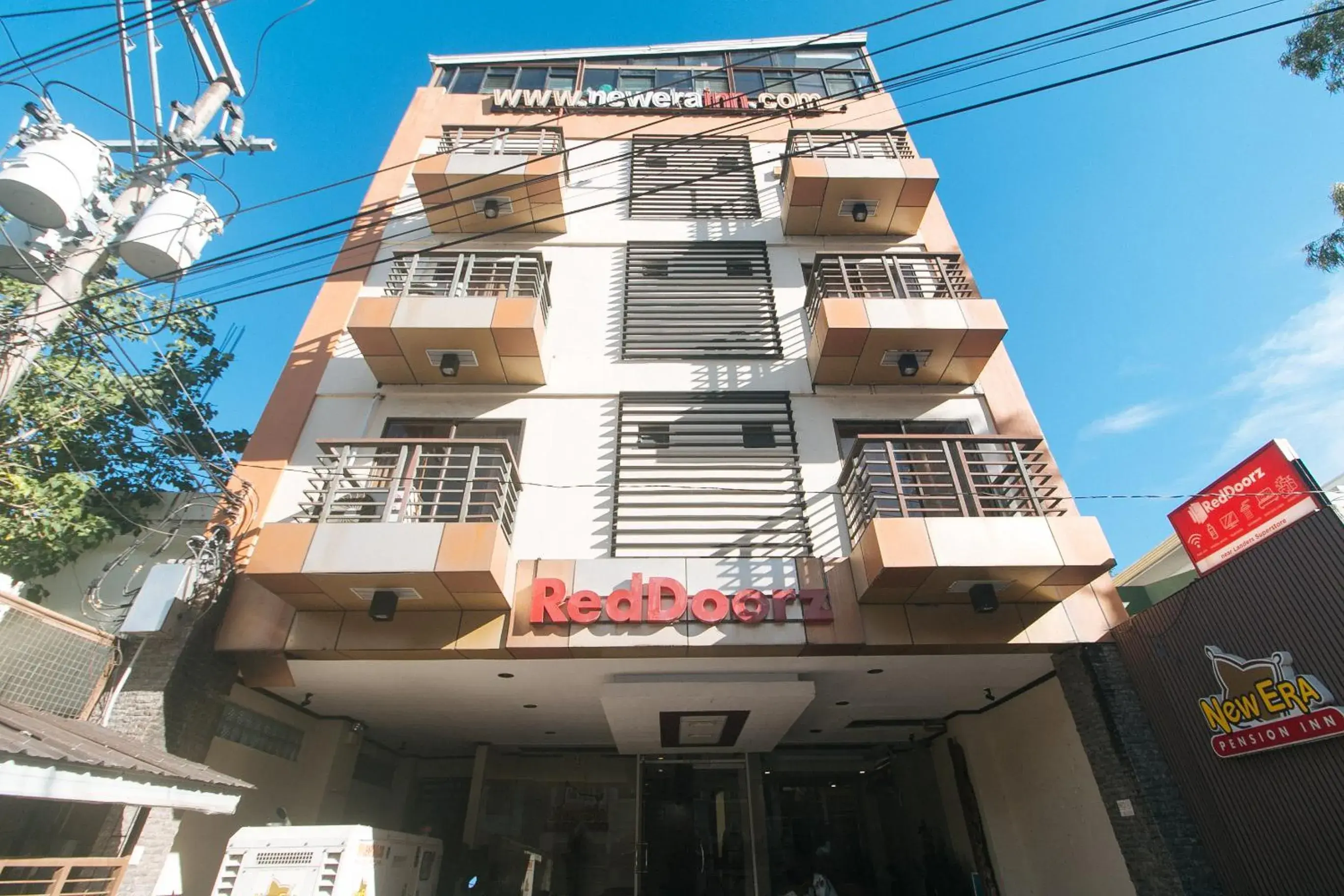 Property building in RedDoorz Plus New Era Budget Hotel Mabolo former RedDoorz near Landers Superstore Cebu City Property building in RedDoorz Plus New Era Budget Hotel Mabolo former RedDoorz near Landers Superstore Cebu City