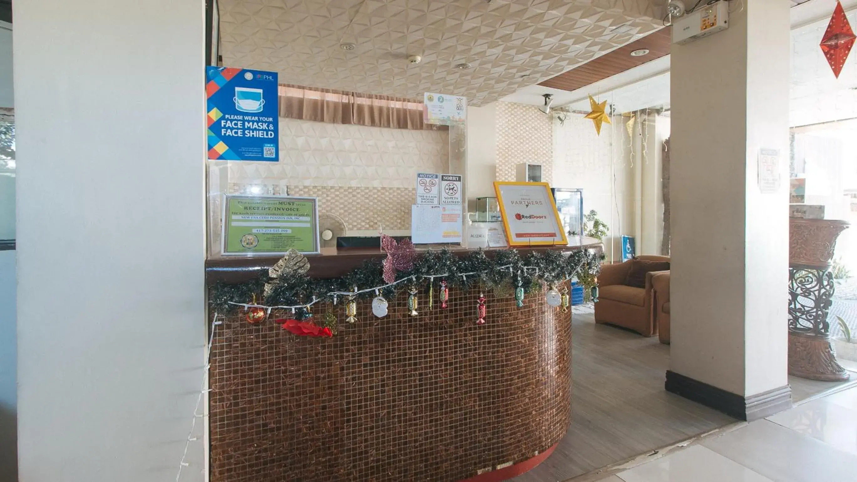 Lobby or reception in RedDoorz Plus New Era Budget Hotel Mabolo former RedDoorz near Landers Superstore Cebu City Lobby or reception in RedDoorz Plus New Era Budget Hotel Mabolo former RedDoorz near Landers Superstore Cebu City