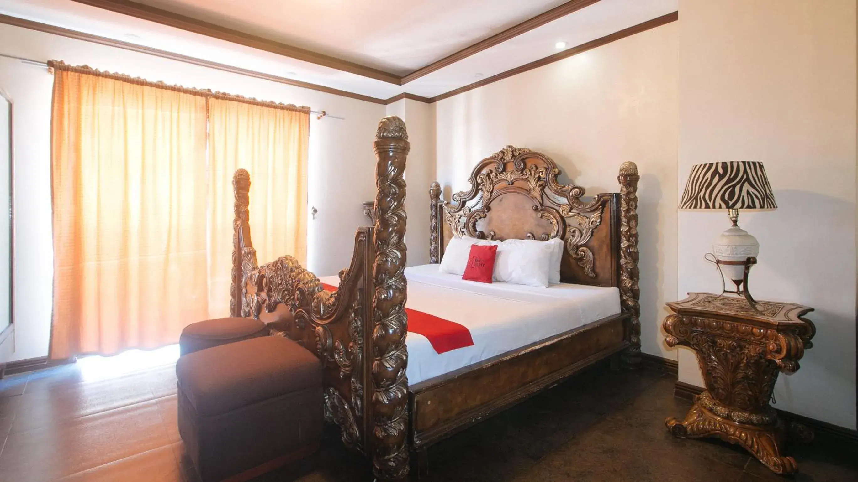 Bed in RedDoorz Plus New Era Budget Hotel Mabolo former RedDoorz near Landers Superstore Cebu City Bed in RedDoorz Plus New Era Budget Hotel Mabolo former RedDoorz near Landers Superstore Cebu City