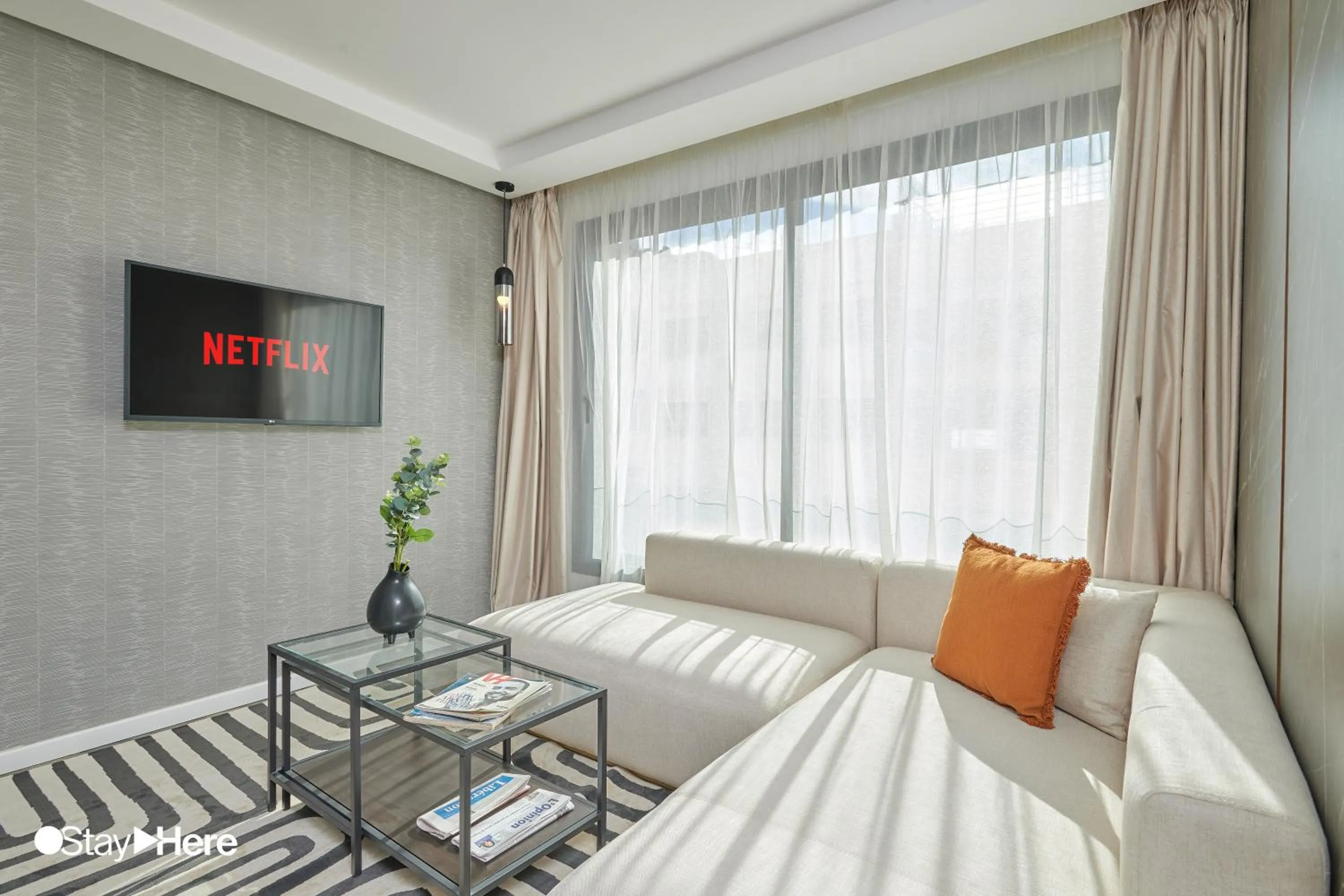 TV and multimedia in Stayhere Rabat - Agdal 4 - Hotel