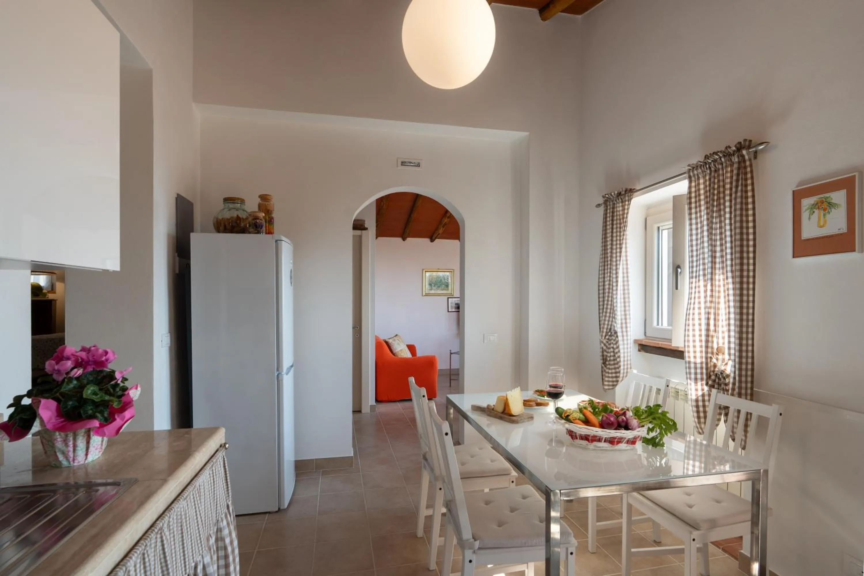 Dining area in Casa Mony