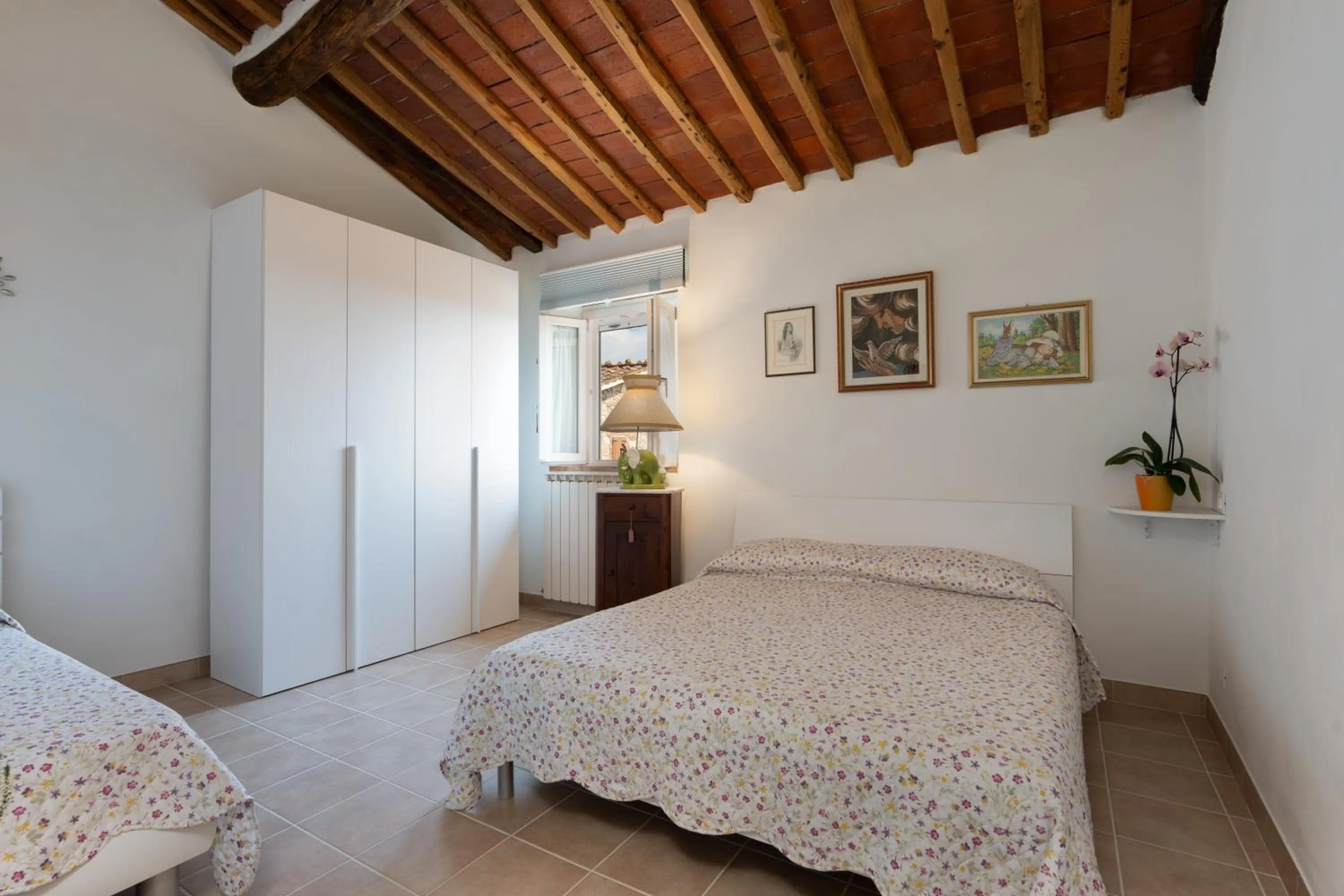 Bedroom, Bed in Casa Mony