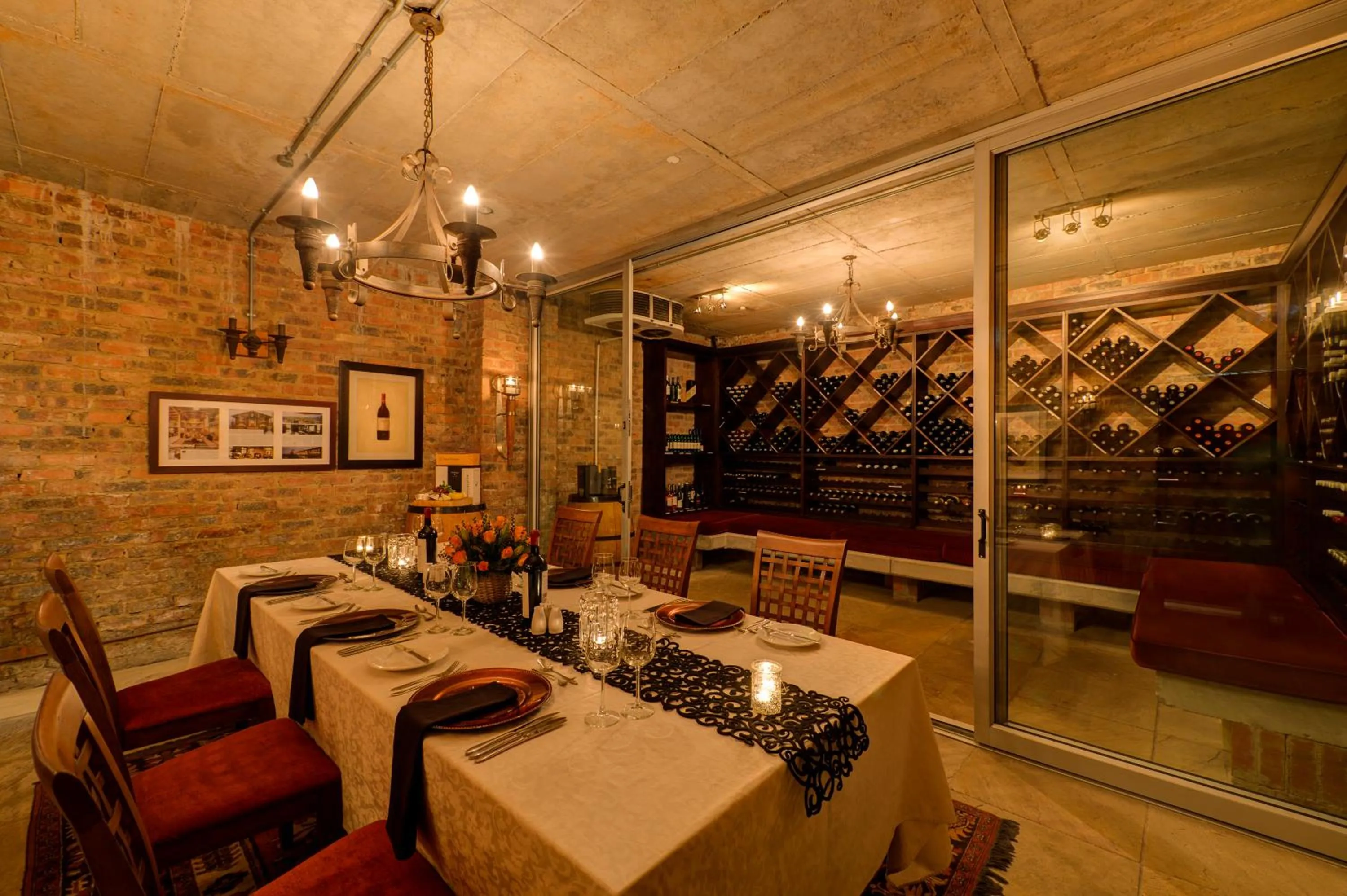 Restaurant/places to eat in Riboville Boutique Hotel And Restaurant