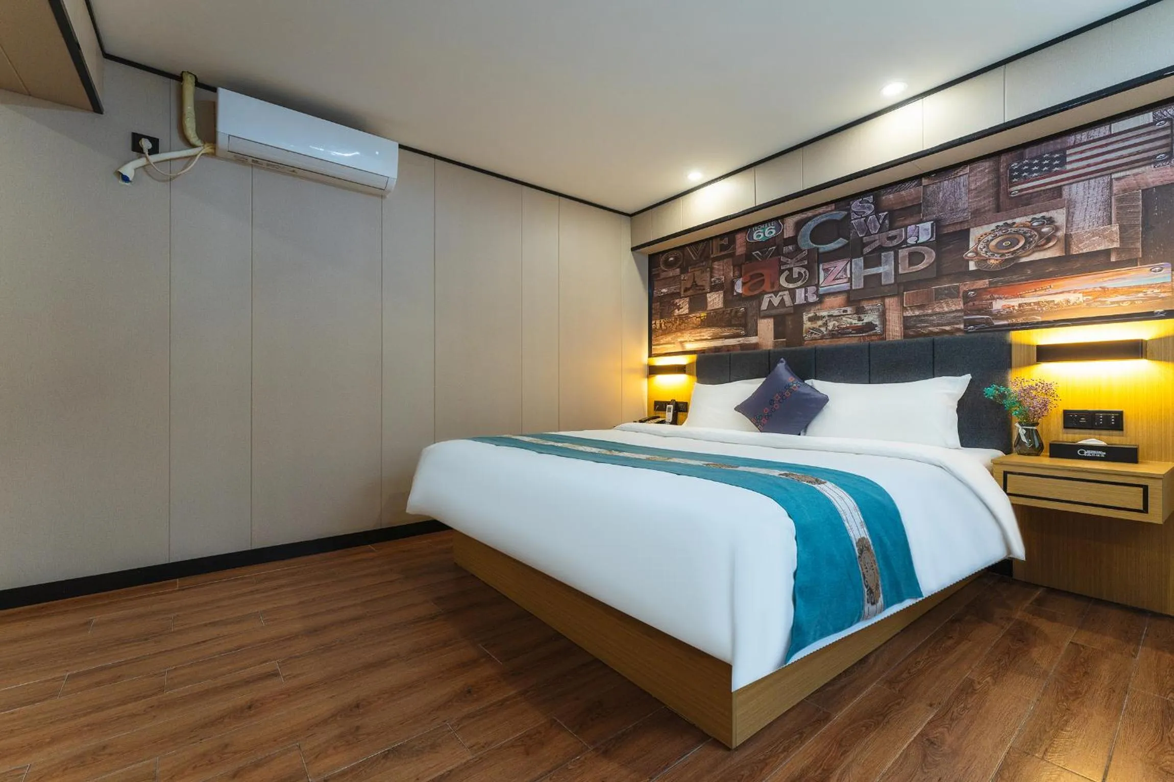 Photo of the whole room, Bed in Amemouillage Inn - Guangzhou Railway Station Xicun Metro Station