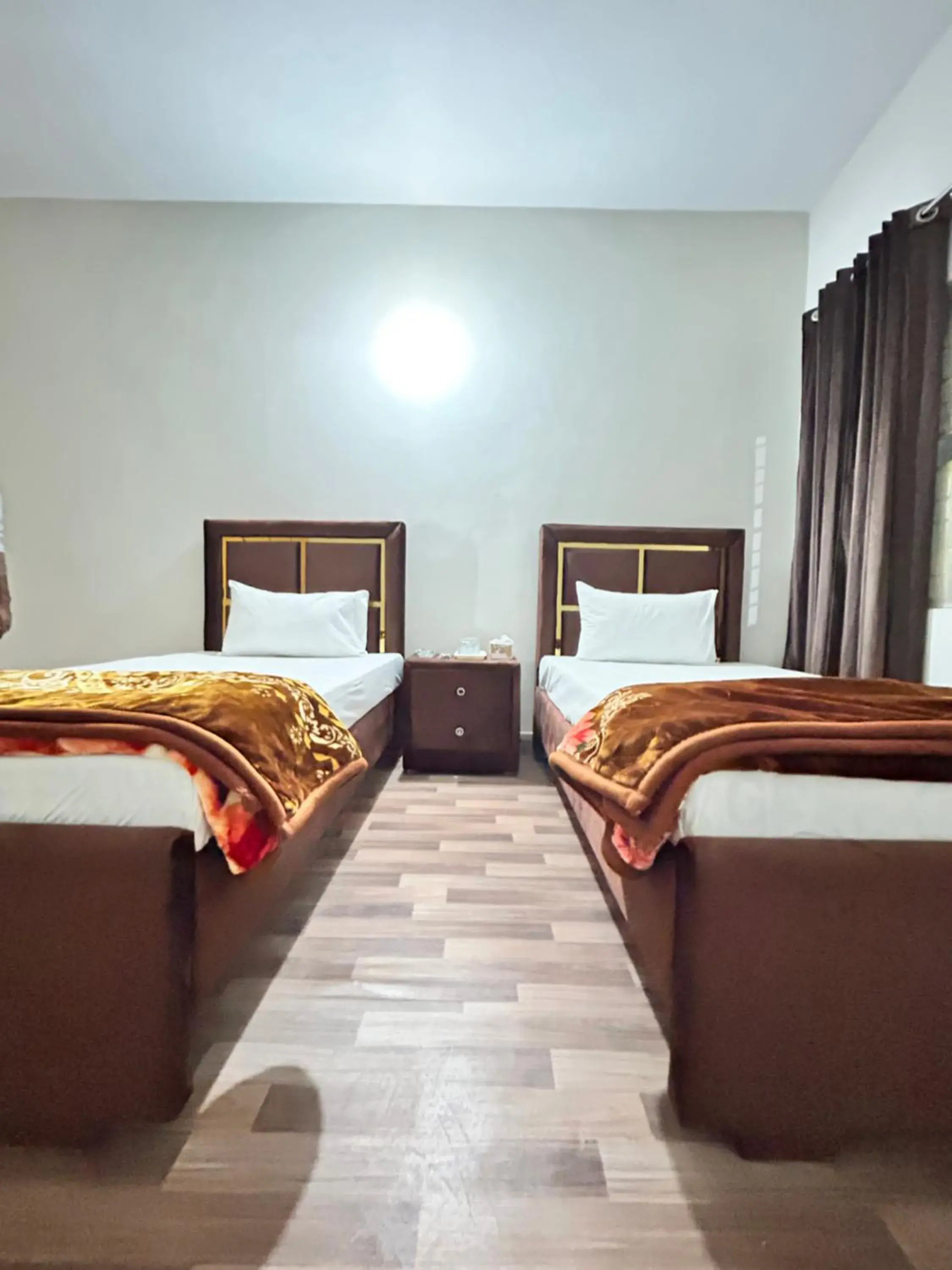 Deluxe Double or Twin Room in Eden Plus Executive Hotel Deluxe Double or Twin Room in Eden Plus Executive Hotel