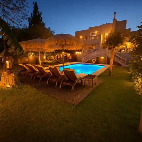 Villa Small Paradise private pool, jacuzzi, BBQ, complete privacy