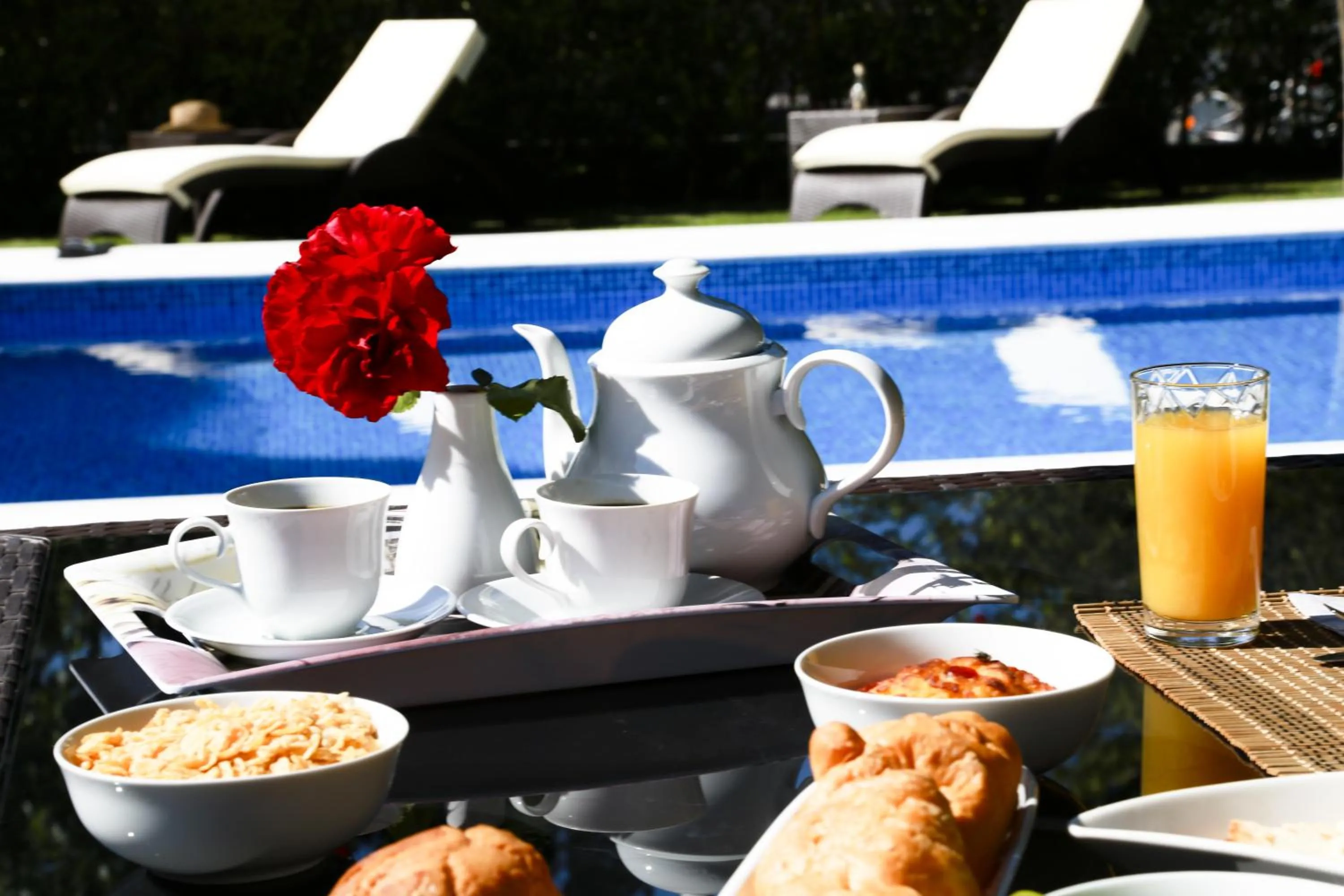 Food and drinks in Villa Small Paradise private pool, jacuzzi, BBQ, complete privacy