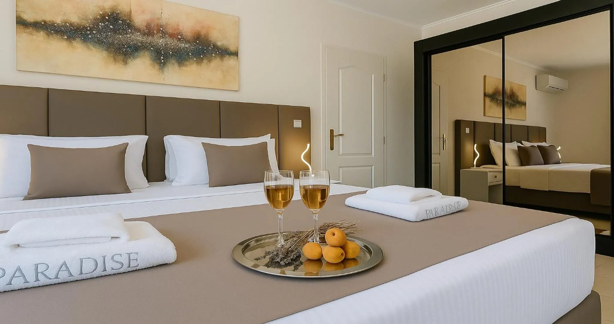 Bedroom, Bed in Villa Small Paradise private pool, jacuzzi, BBQ, complete privacy